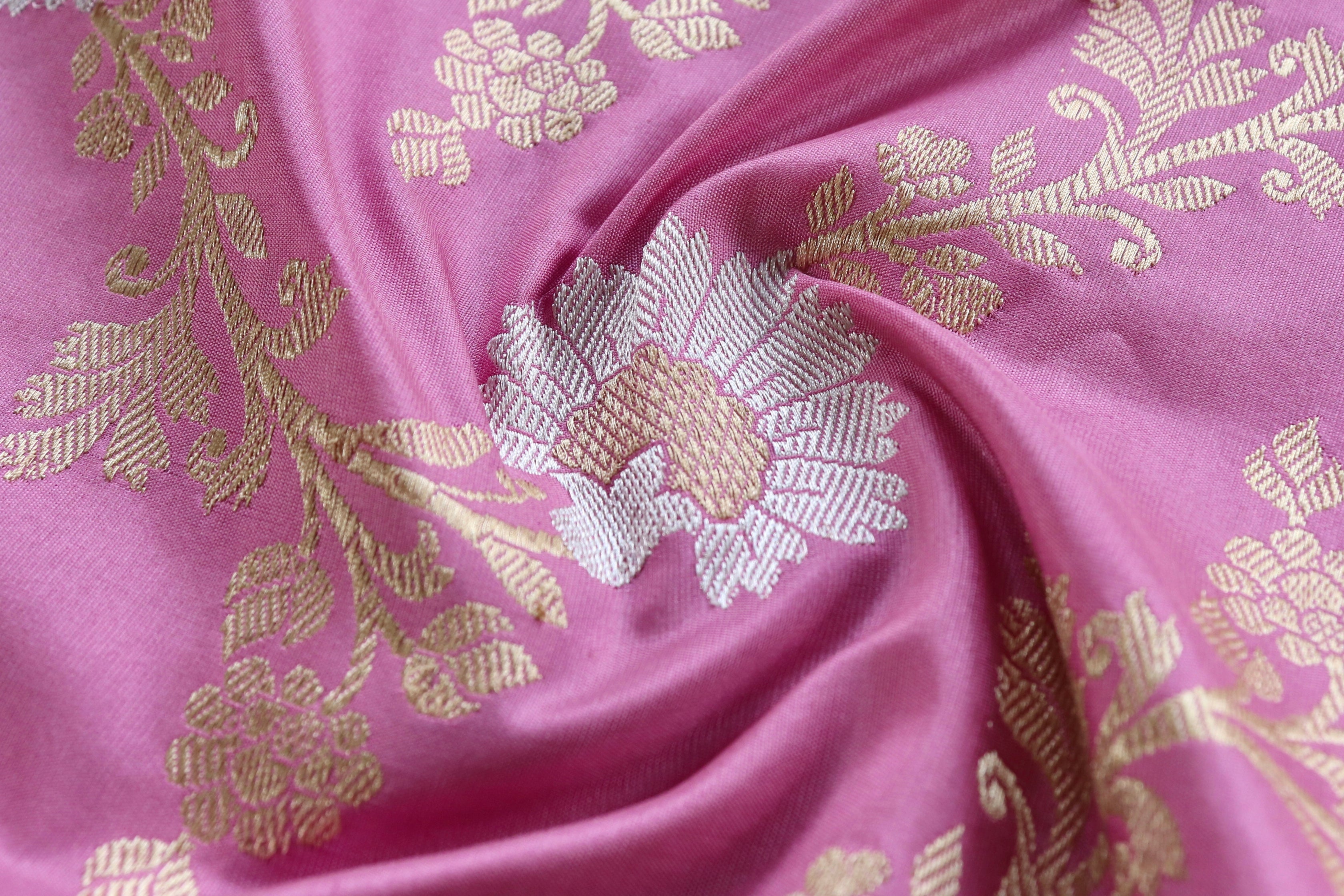 Soft Pink Zig Zag Jangla Pure Silk Handloom Banarasi Saree