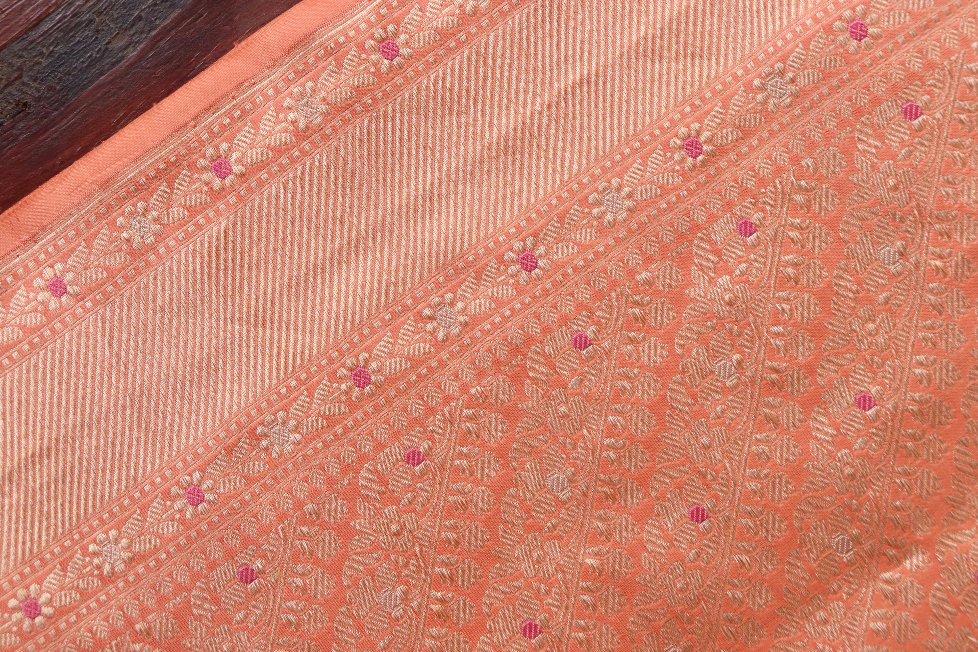 Peach Meenadar Adda Tanchoi Pure Silk Handloom Banarasi Saree
