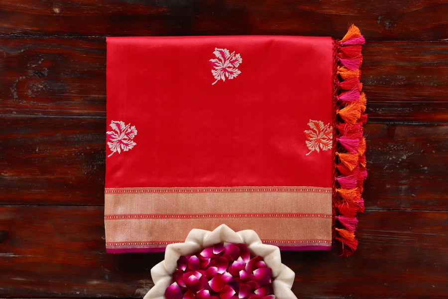 Red handloom Banarsi saree with kadhua motifs in pure Katan silk
