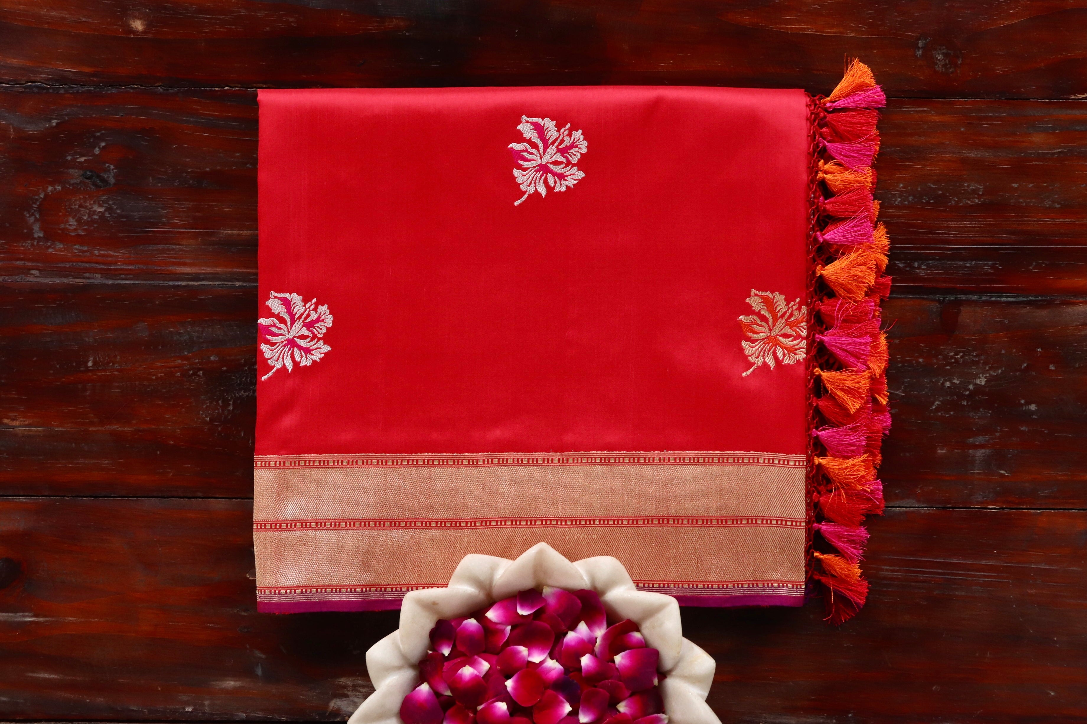 Red Kadhua Motif Katan Silk Pure Handloom Banarasi Saree