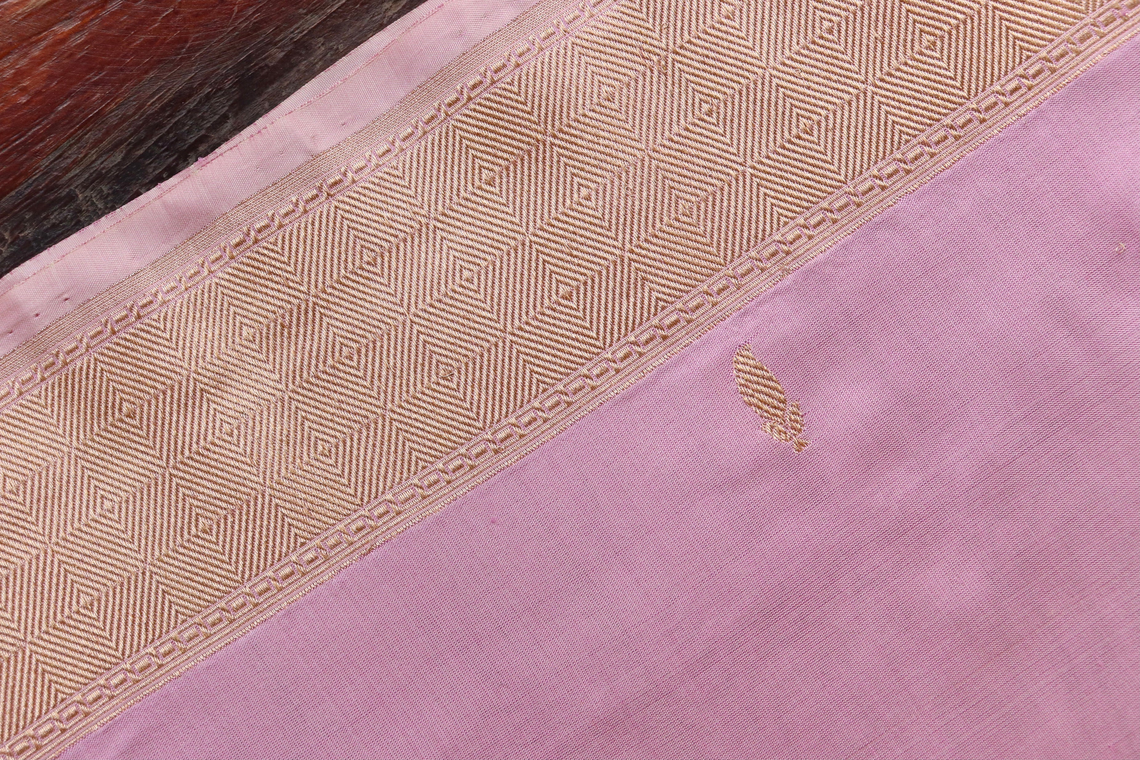 Baby Pink Kairy Kuniya Pure Silk Handloom Banarasi Saree