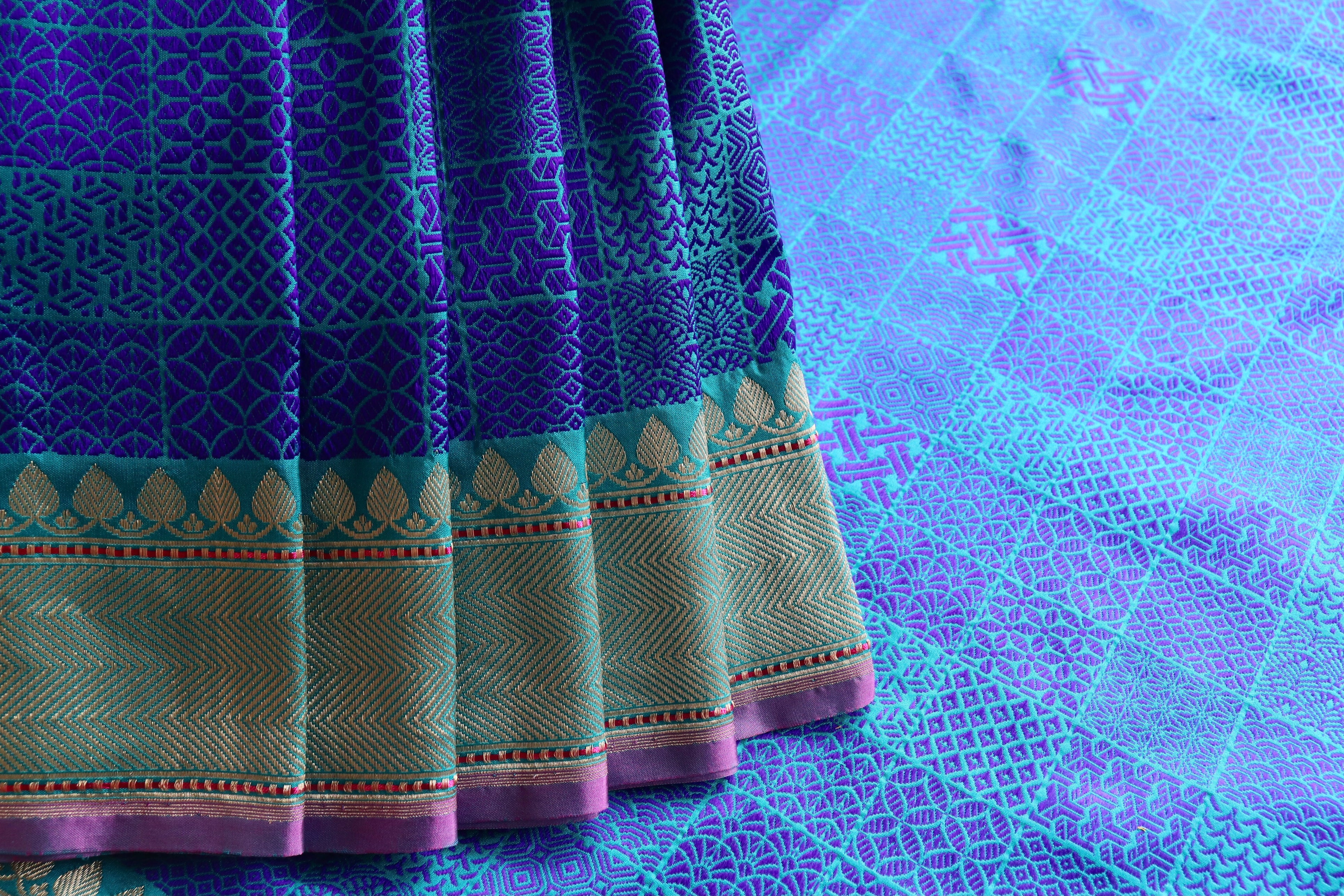 Blue Resham Handwoven Banarasi Tanchoi Silk Saree