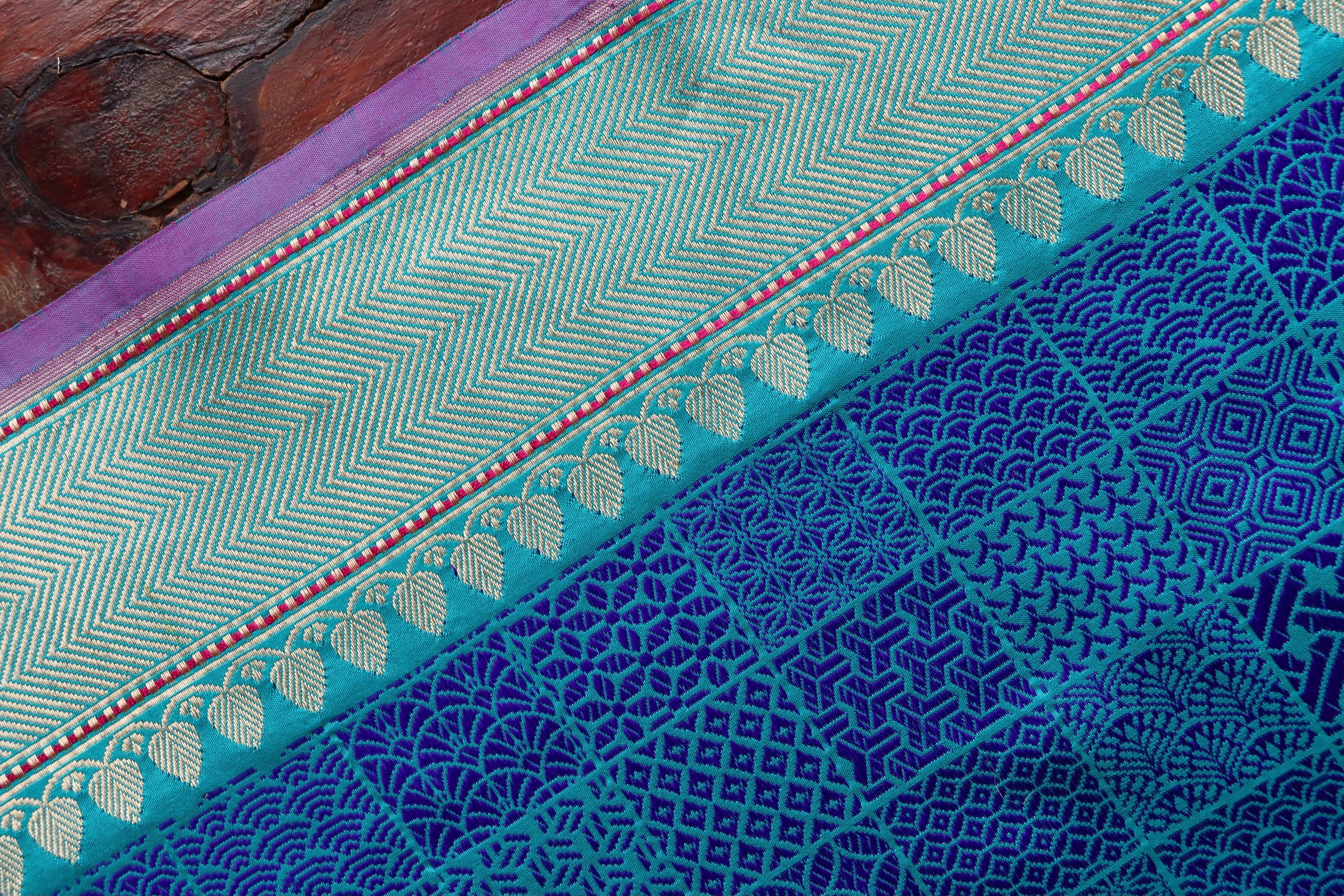 Blue Resham Handwoven Banarasi Tanchoi Silk Saree