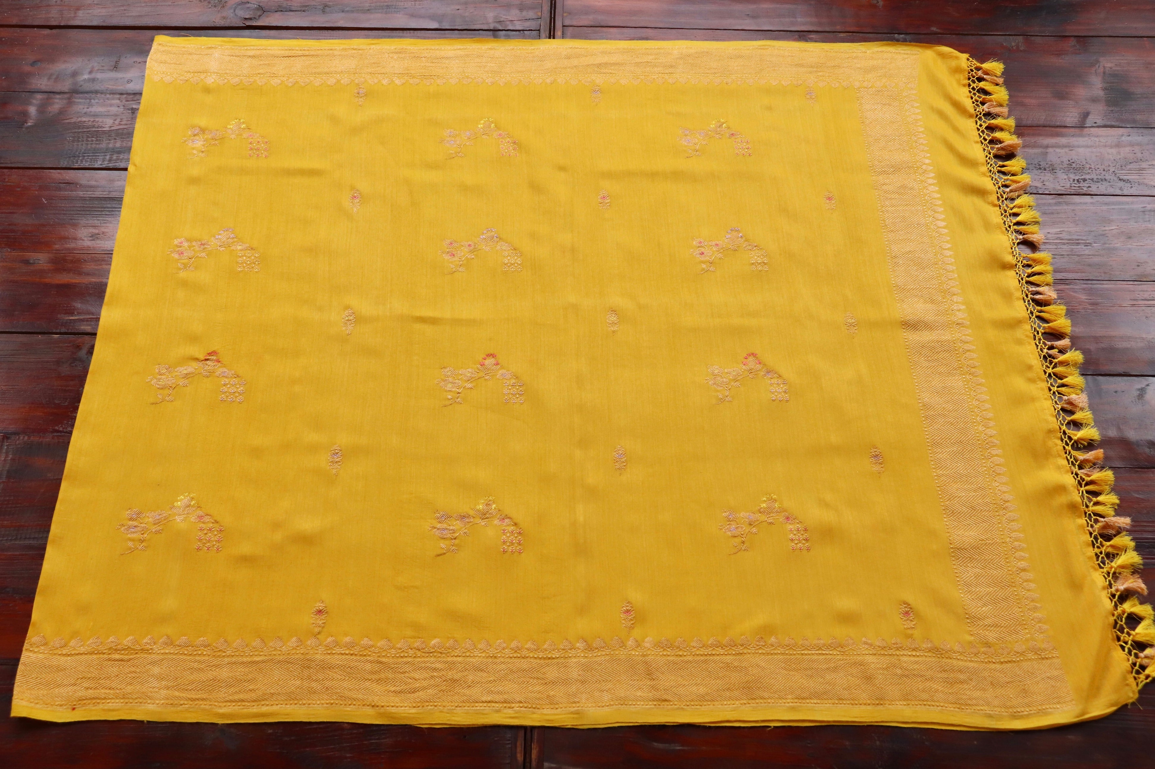 Mango Yellow Kadhua Meenadar Munga Silk Handloom Saree