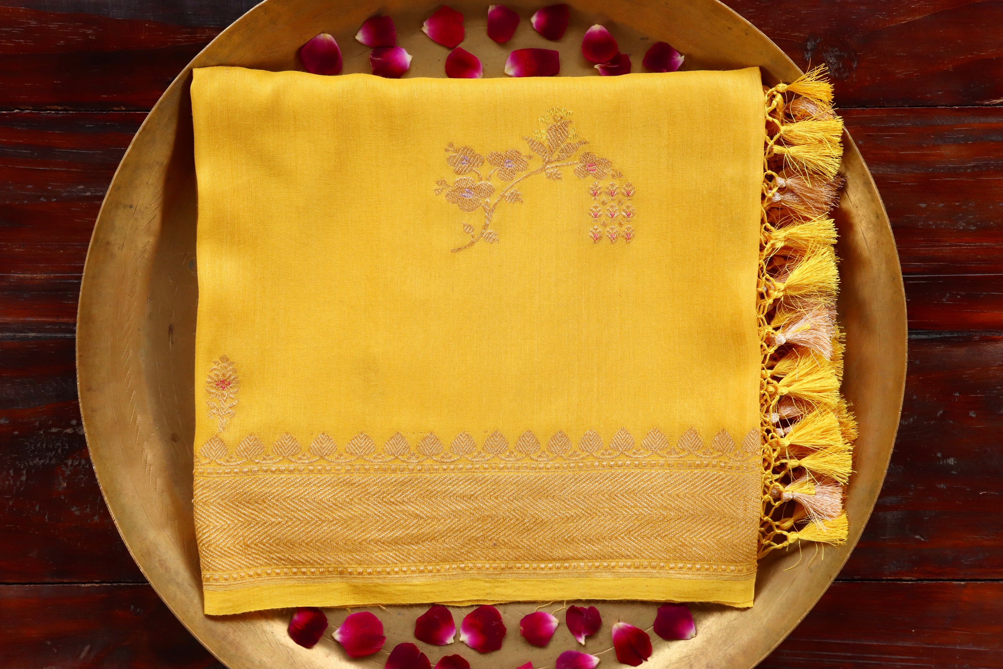 Mango Yellow Kadhua Meenadar Munga Silk Handloom Saree