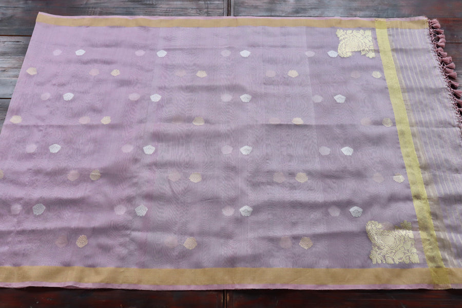 Border close-up on Mauve Sona Rupa Kora dupatta