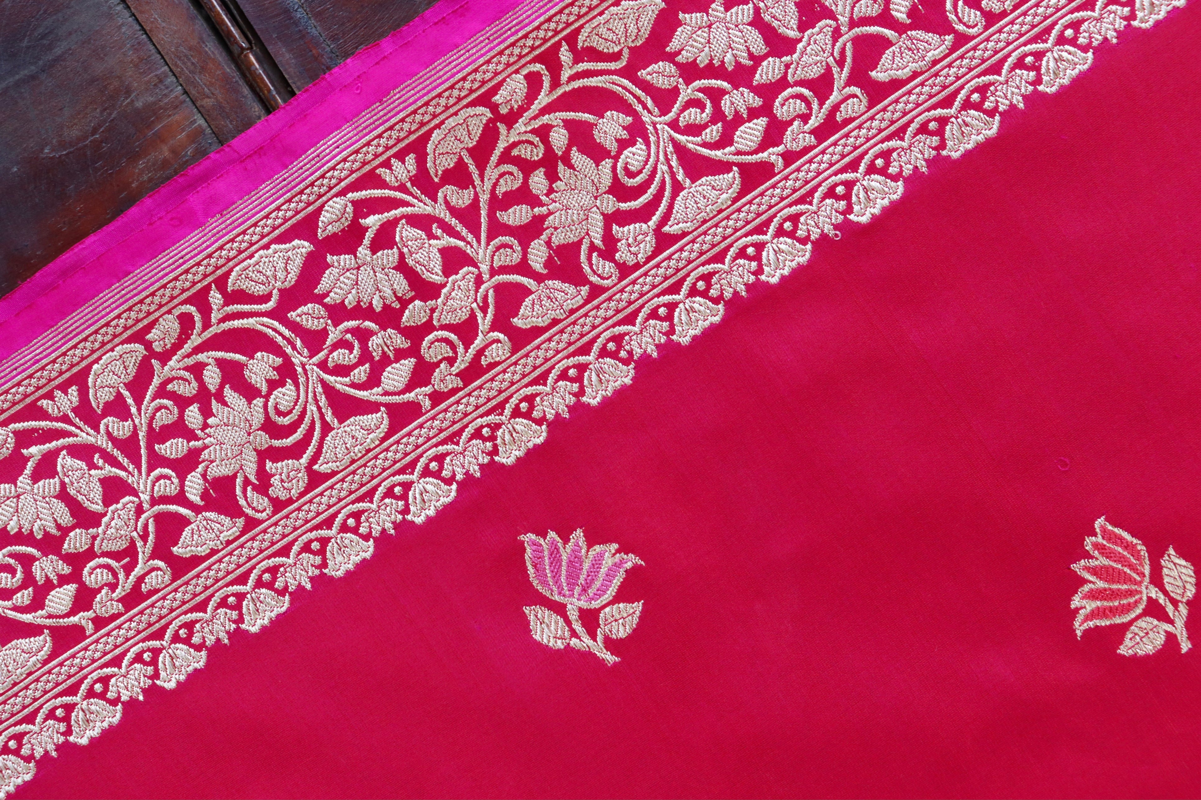 Rani Pink Lotus Motif Pure Katan Silk Handloom Banarasi Saree