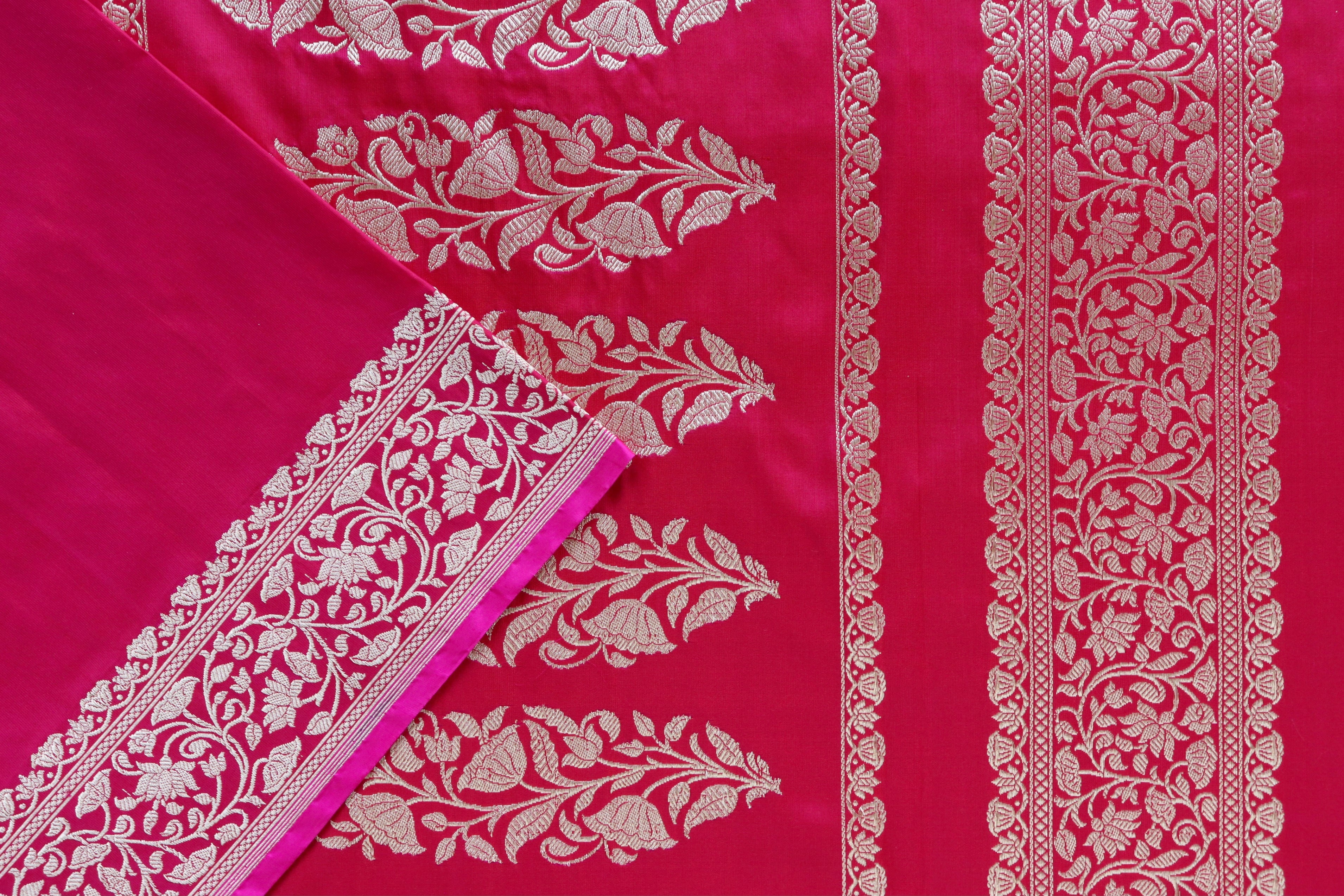 Rani Pink Lotus Motif Pure Katan Silk Handloom Banarasi Saree