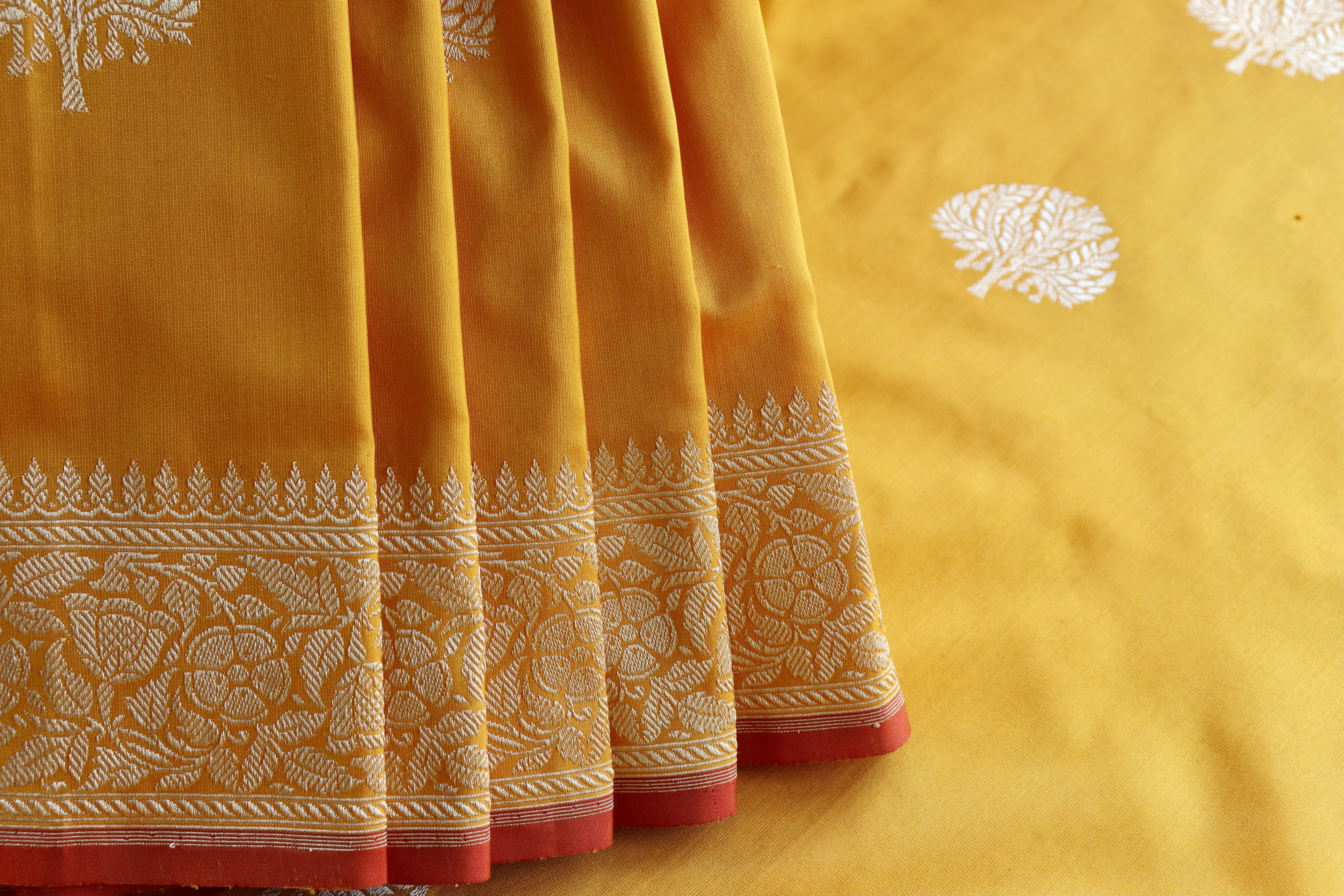 Yellow Kadhua Motif Pure Silk Handloom Banarasi Saree