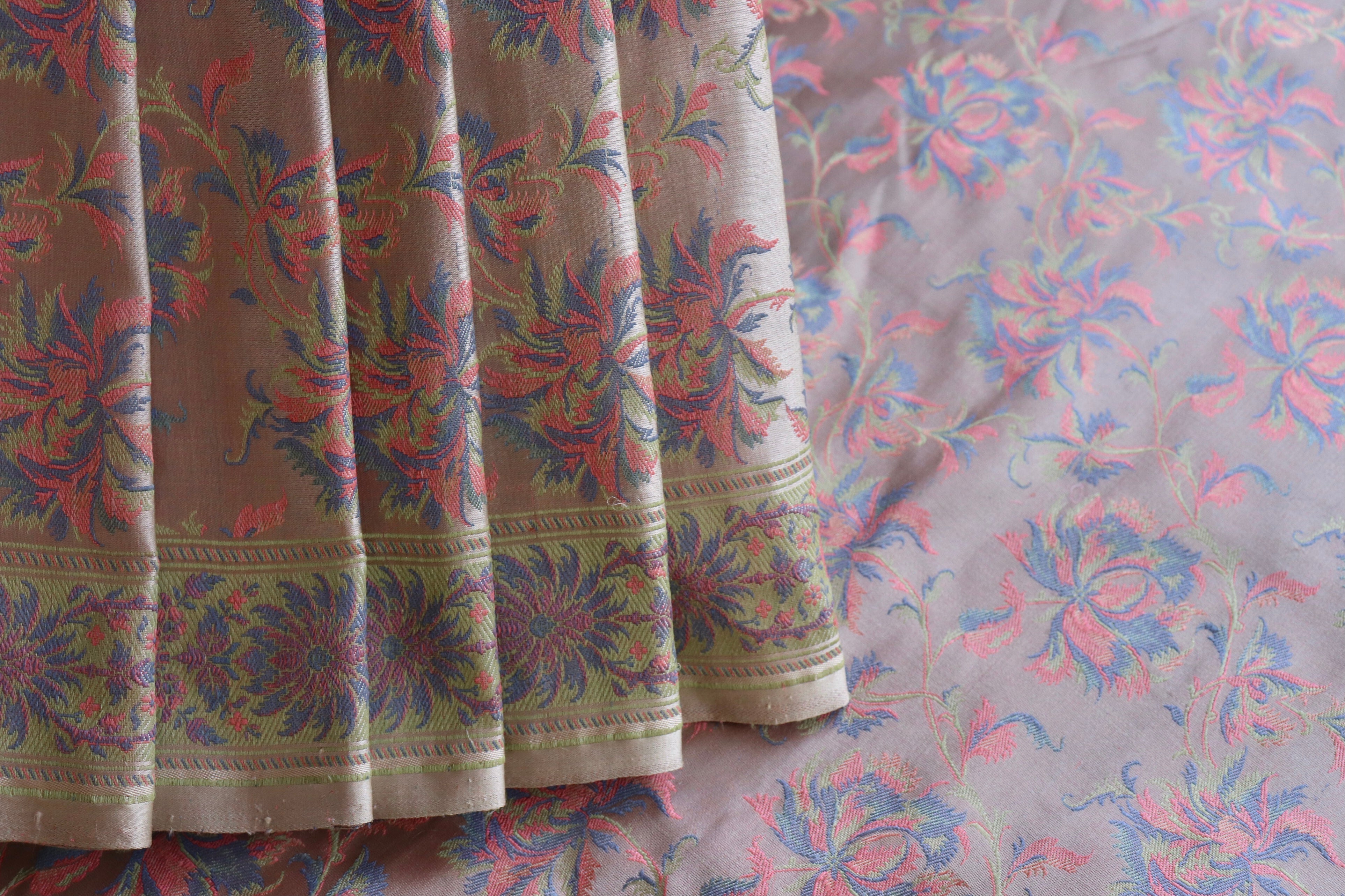 Grey Multi Colour Jamawar Tanchoi Satin Silk Saree