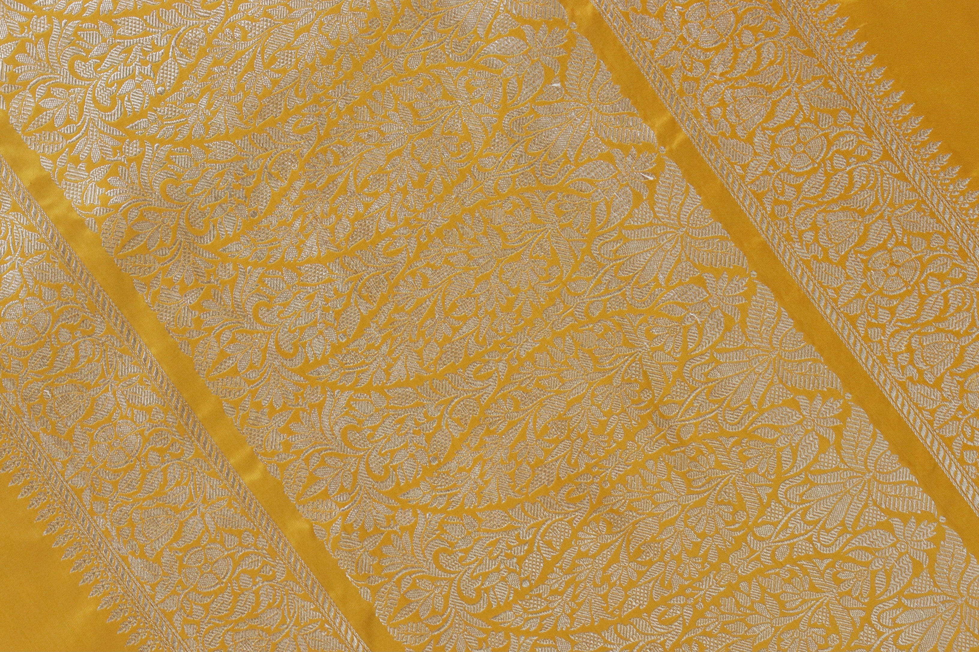 Yellow Kadhua Motif Pure Silk Handloom Banarasi Saree