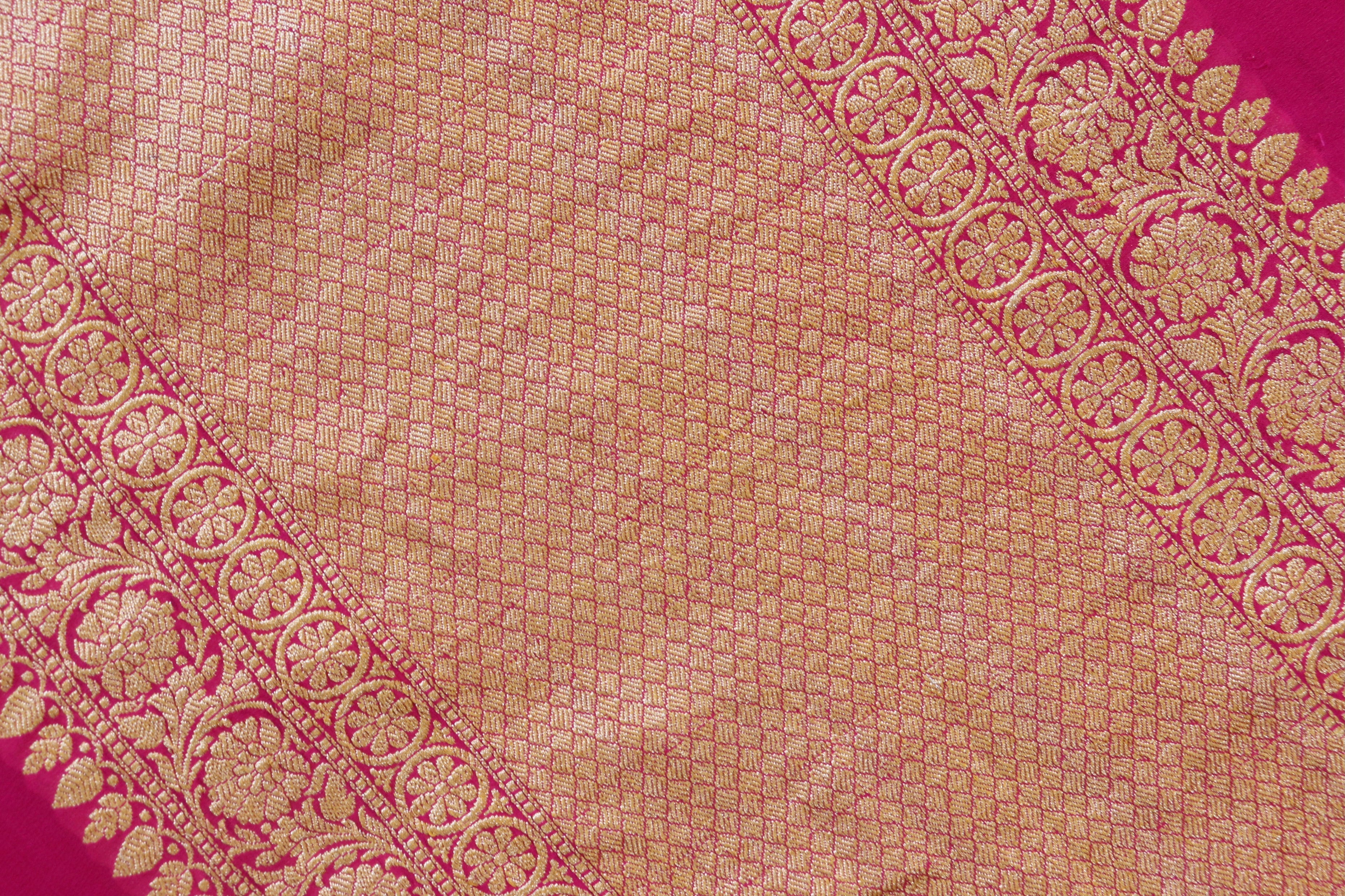 Magenta Sona Rupa Kadhua Georgette Handwoven Saree