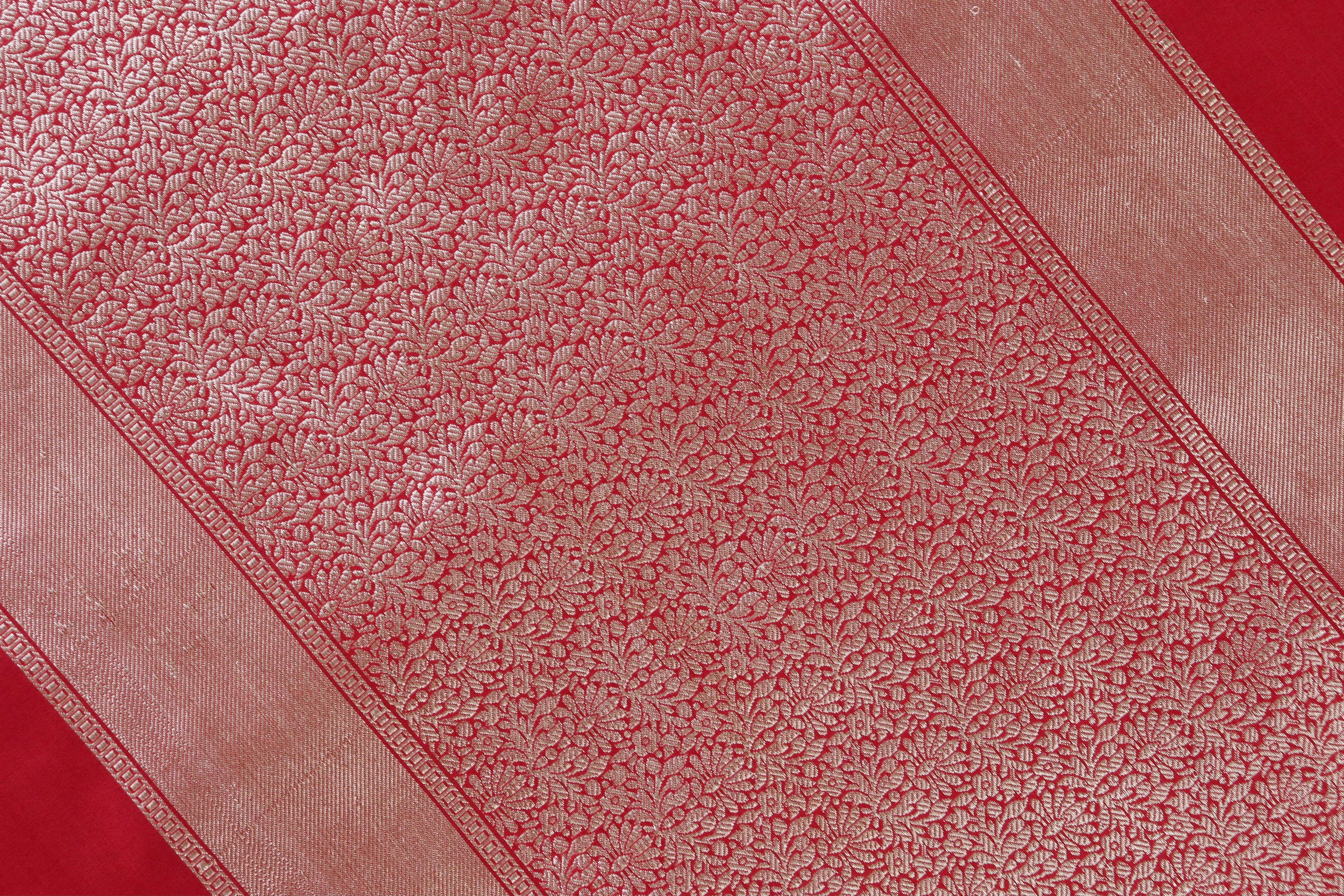 Red Kairy Kuniya Pure Silk Handloom Banarasi Saree