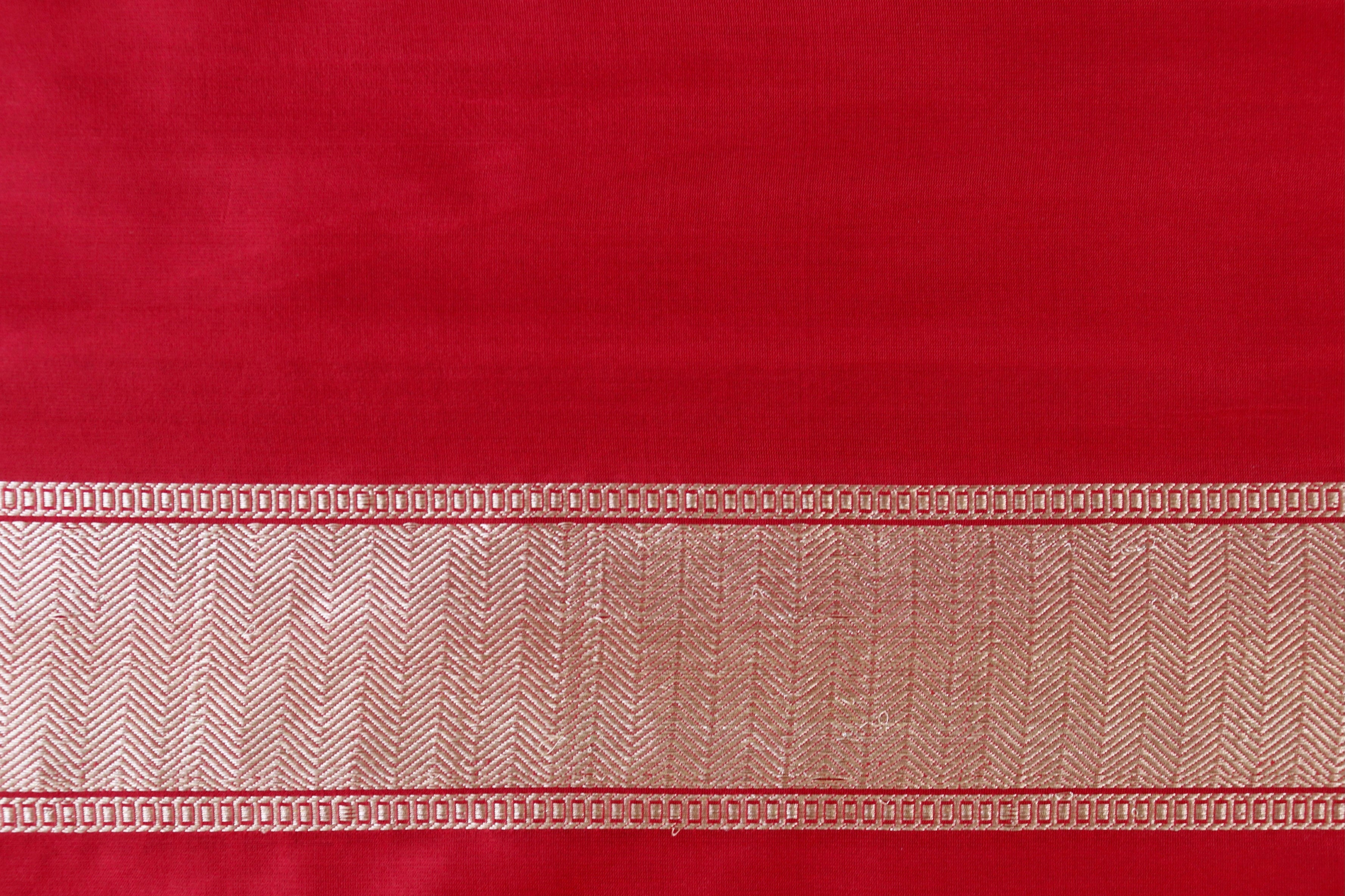 Red Kairy Kuniya Pure Silk Handloom Banarasi Saree