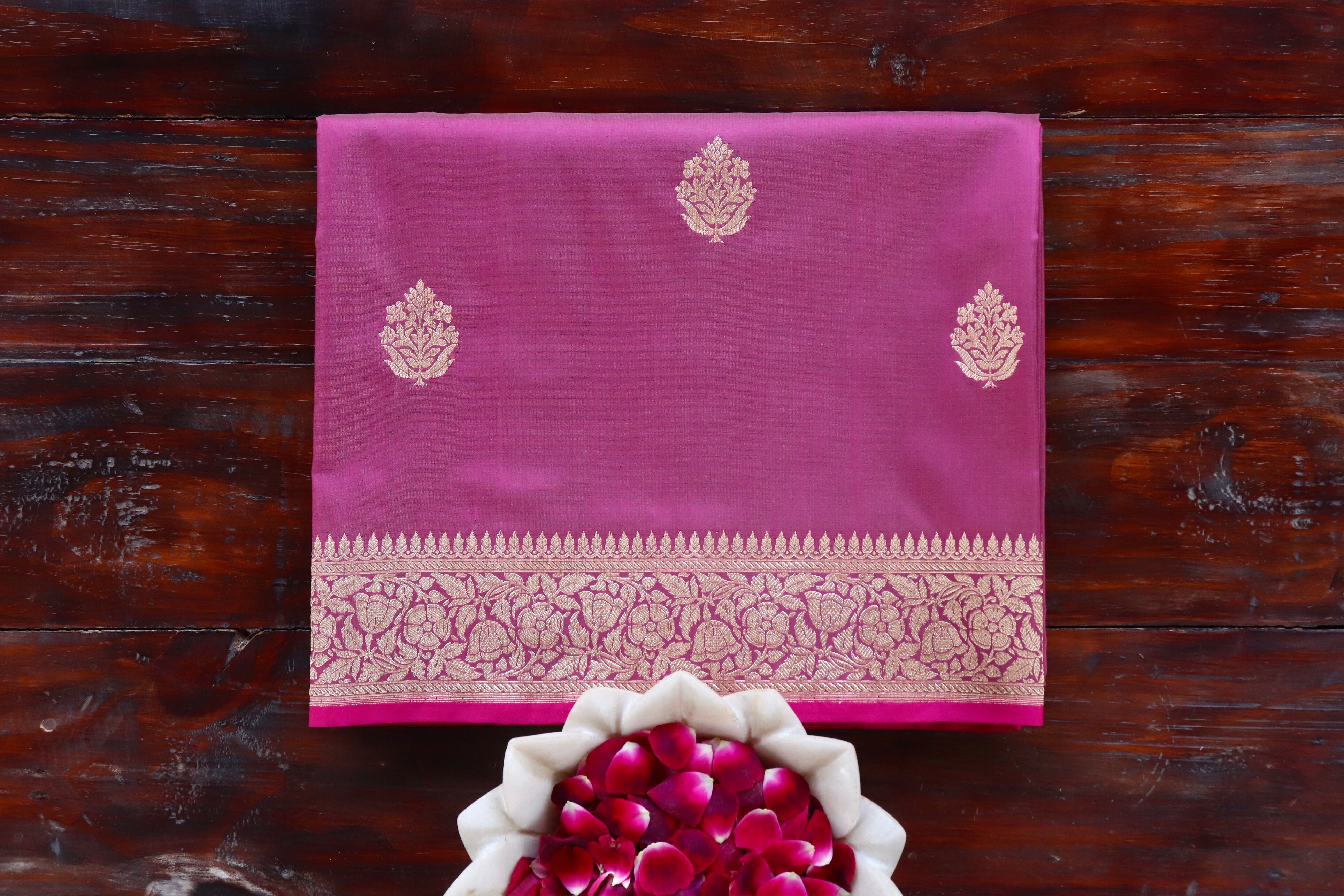 Wildberry Parizaat Motif Pure Silk Handloom Saree