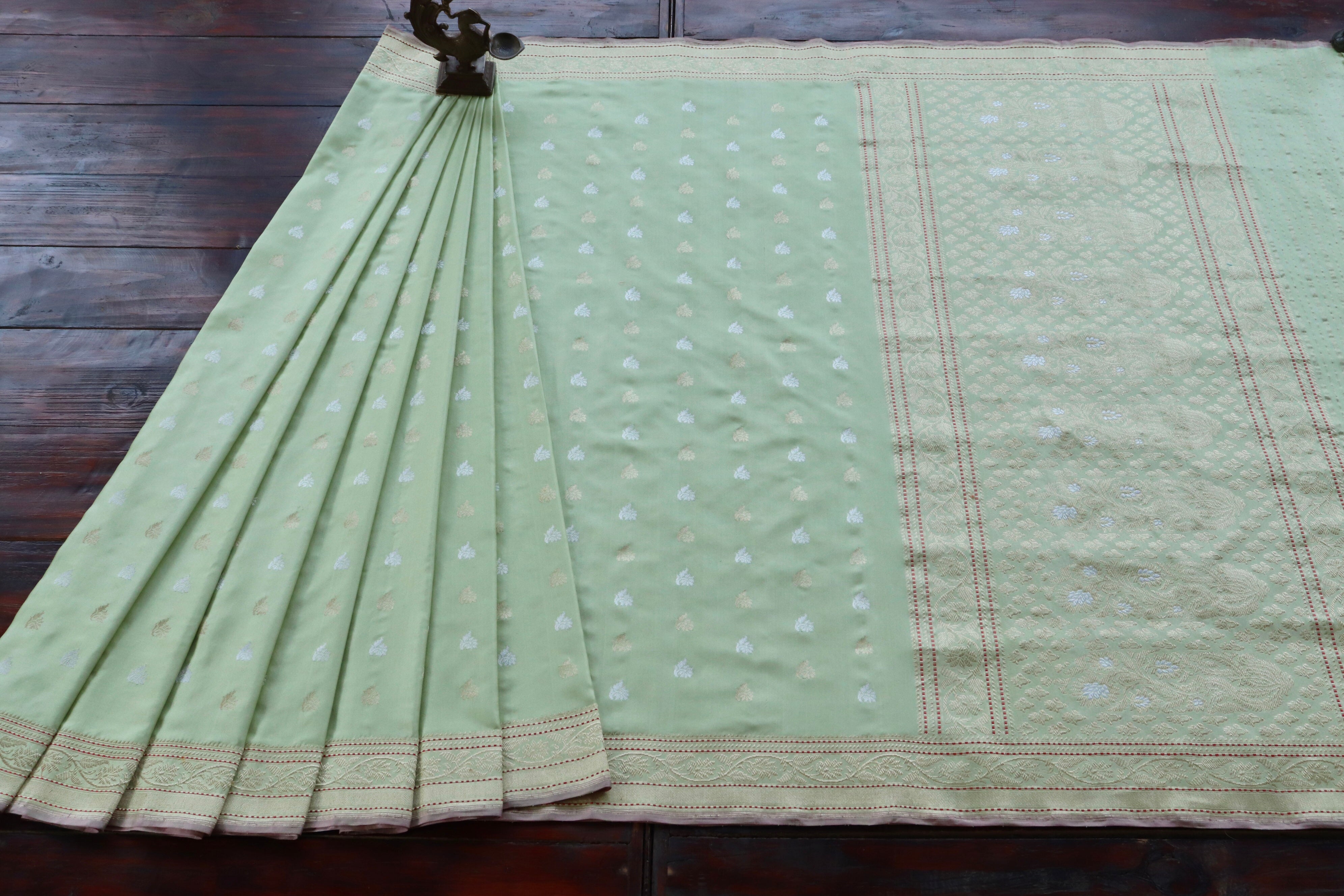 Lime Green Kadhua Motif Pure Silk Handloom Banarasi Saree