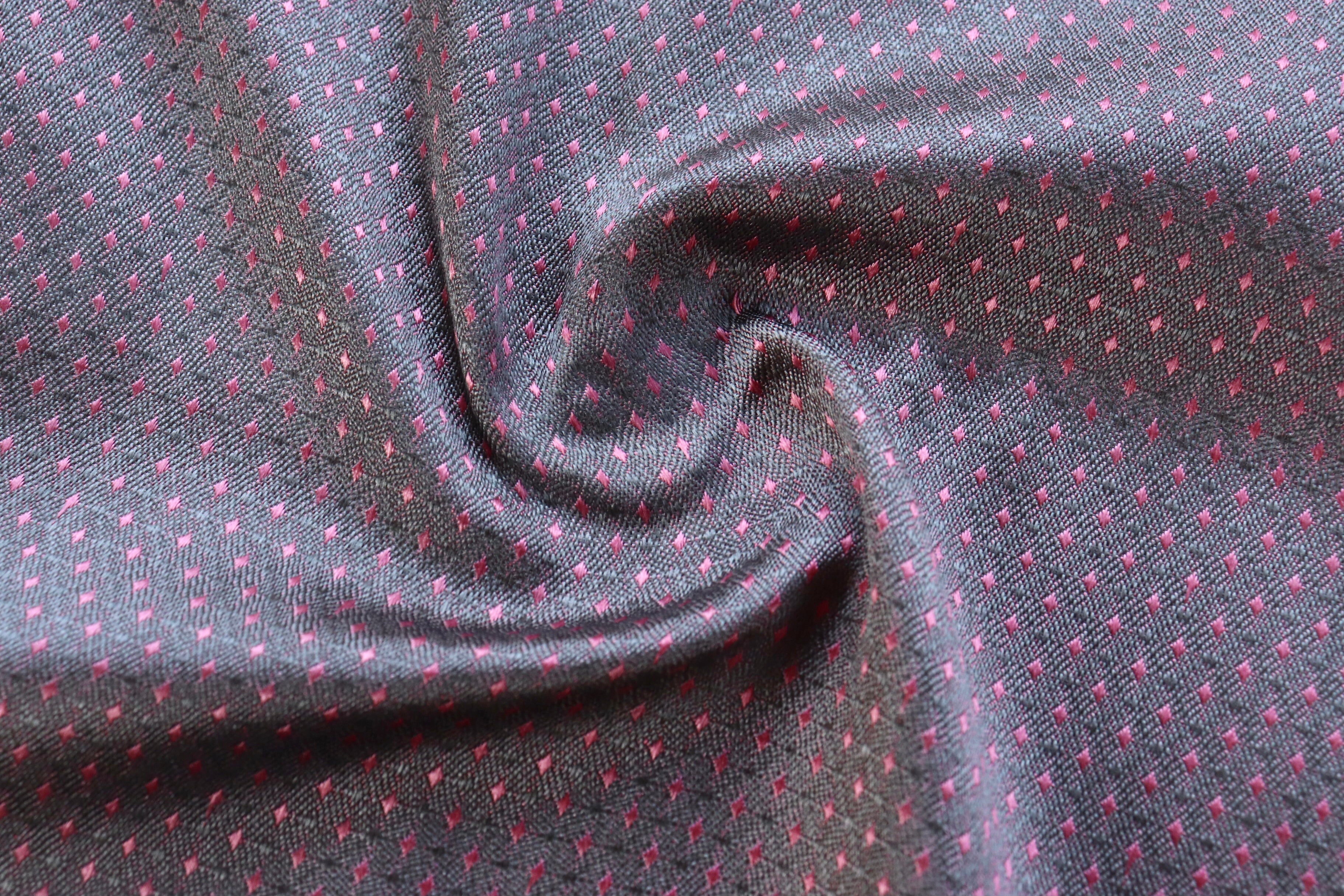 Pink And Grey Do Rukhi Resham Handwoven Banarasi Tanchoi Silk Saree