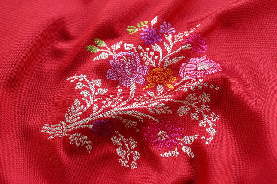 Red Guldasta Motif Pure Katan Silk Handloom Saree
