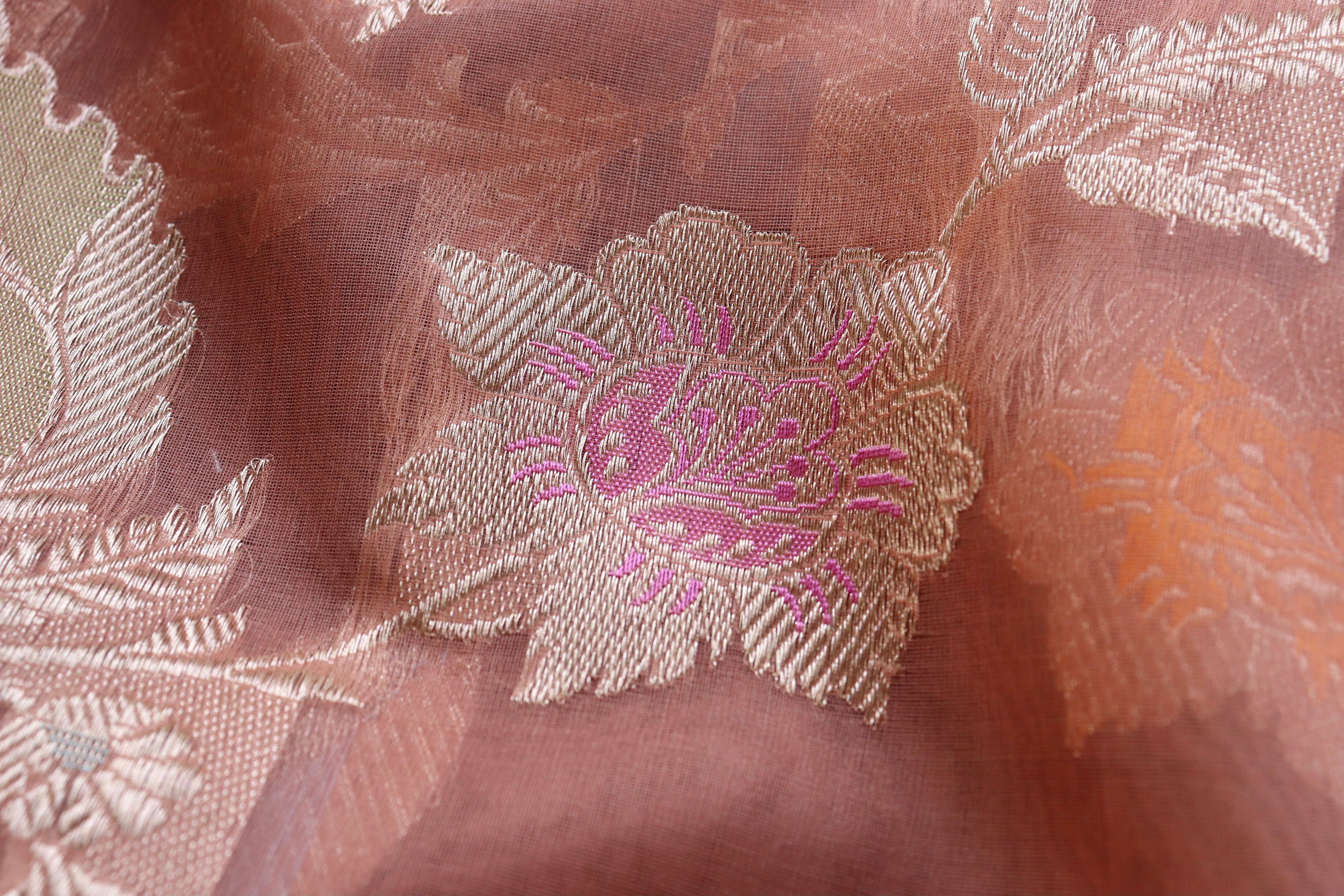 Peach Kadhua Kora Jangla Handwoven Saree