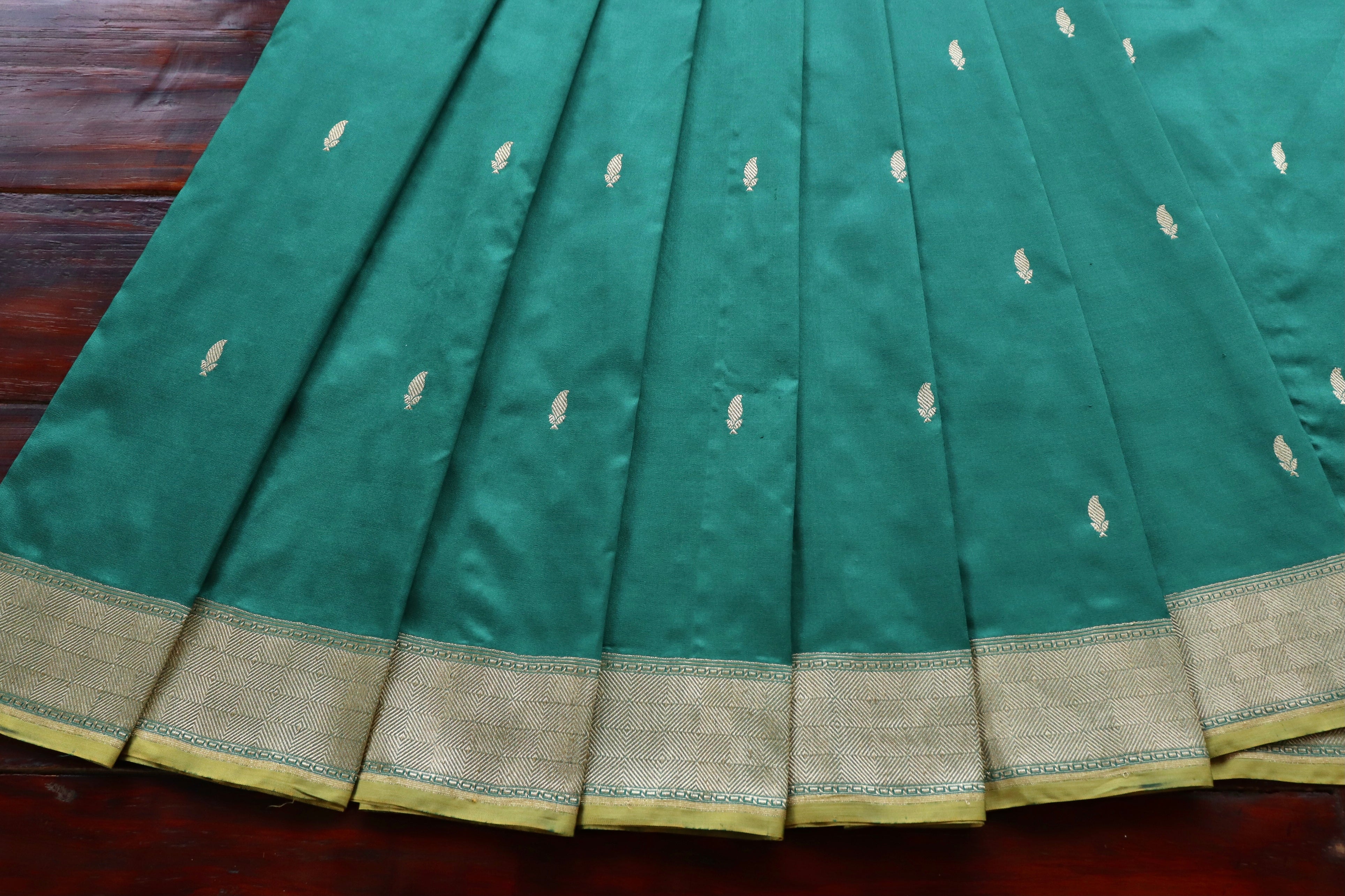 Teal Green Kairy Kuniya Pure Silk Handloom Banarasi Saree