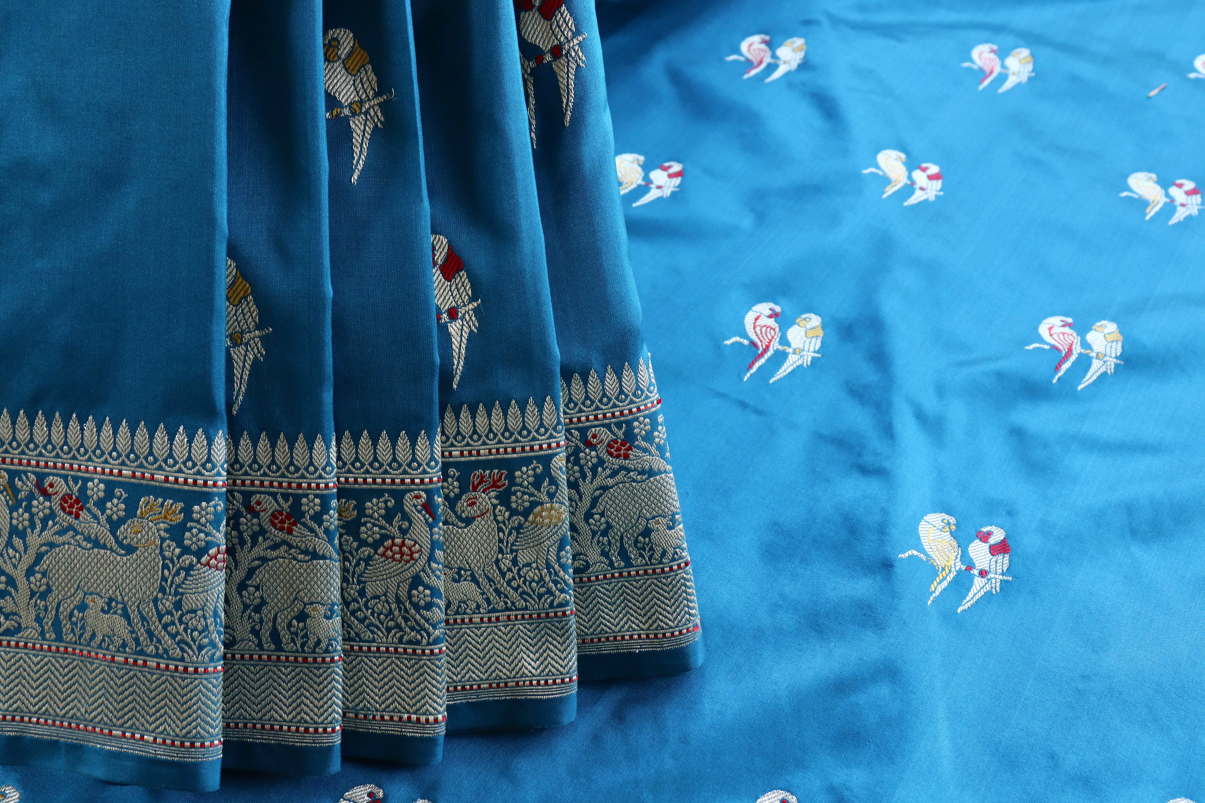 Azure Blue Bird Motif Pure Silk Handloom Banarasi Saree