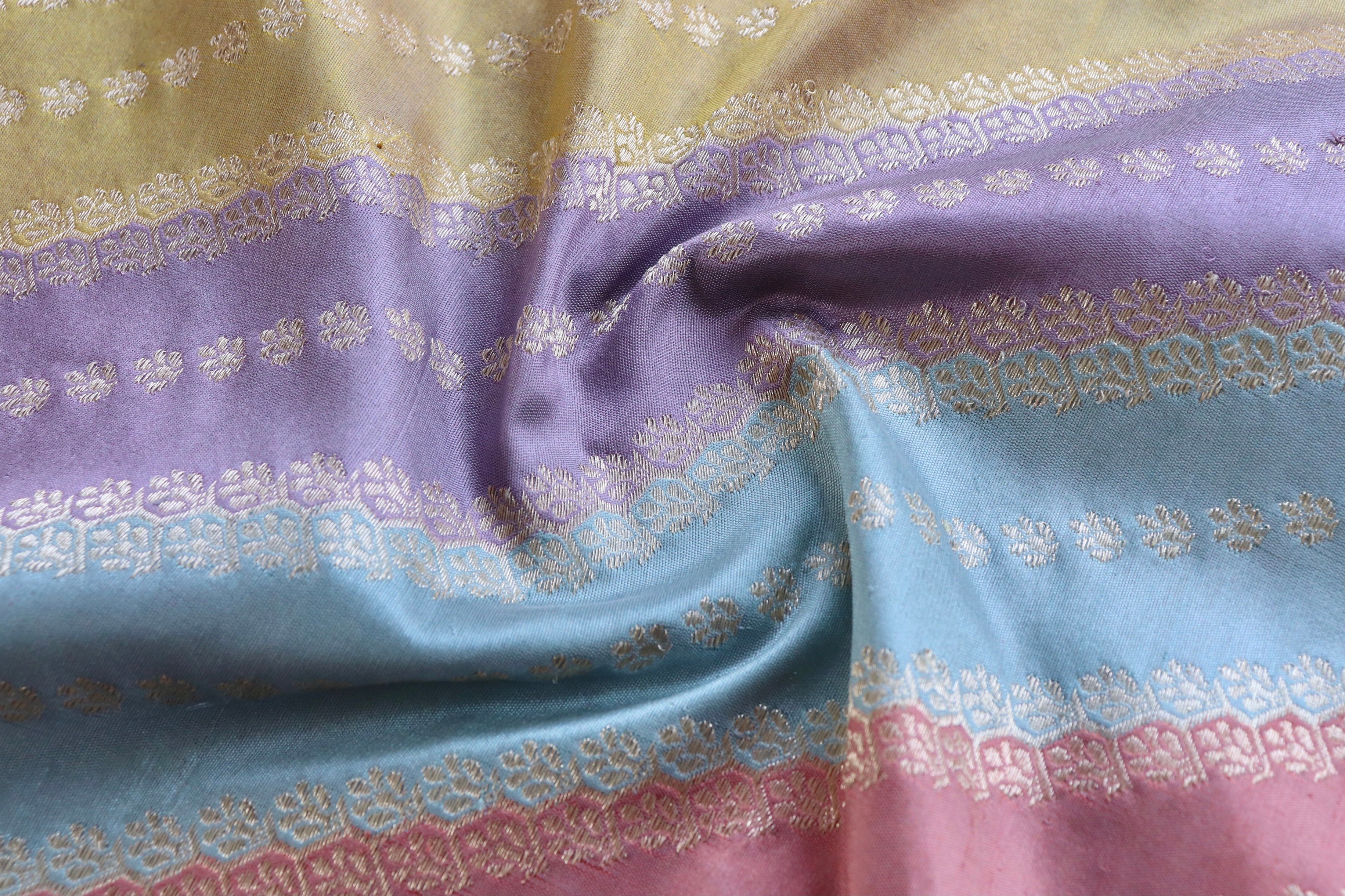 Multicolor Grey Banarasi Rangkaat Pure Silk Handloom Saree