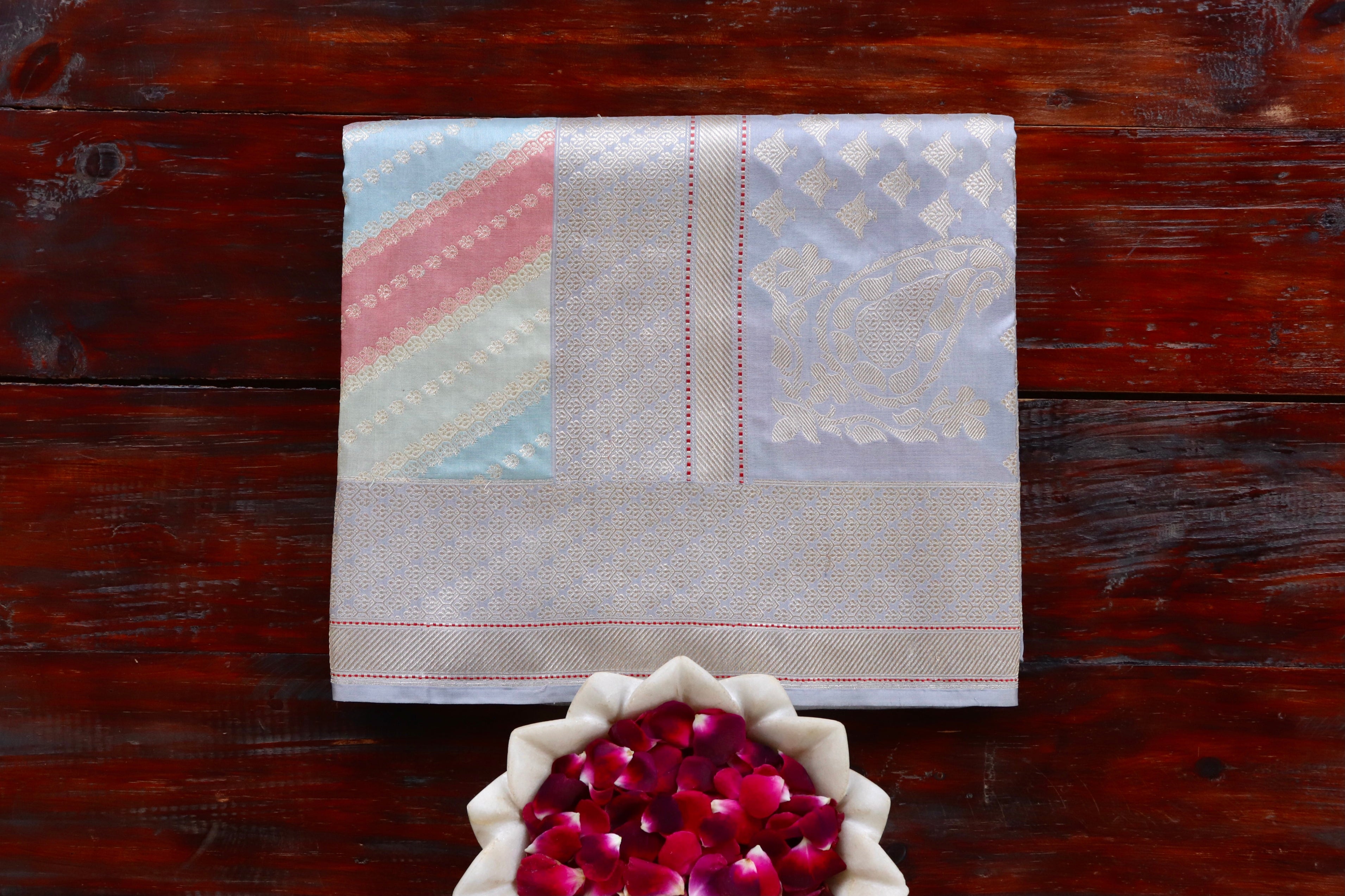 Multicolor Grey Banarasi Rangkaat Pure Silk Handloom Saree