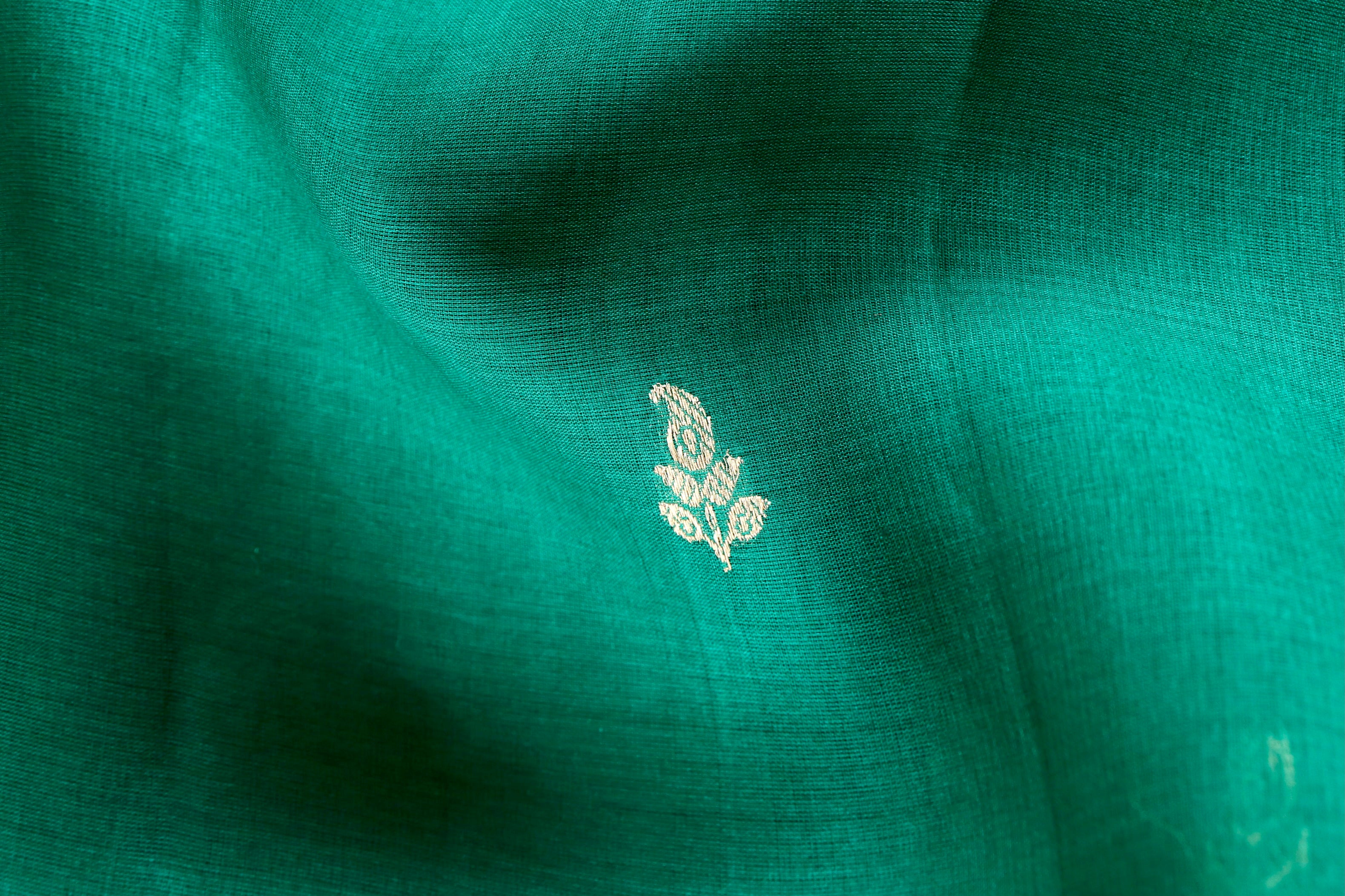 Rama Green Virsa Handwoven Banarasi Kora Silk Saree