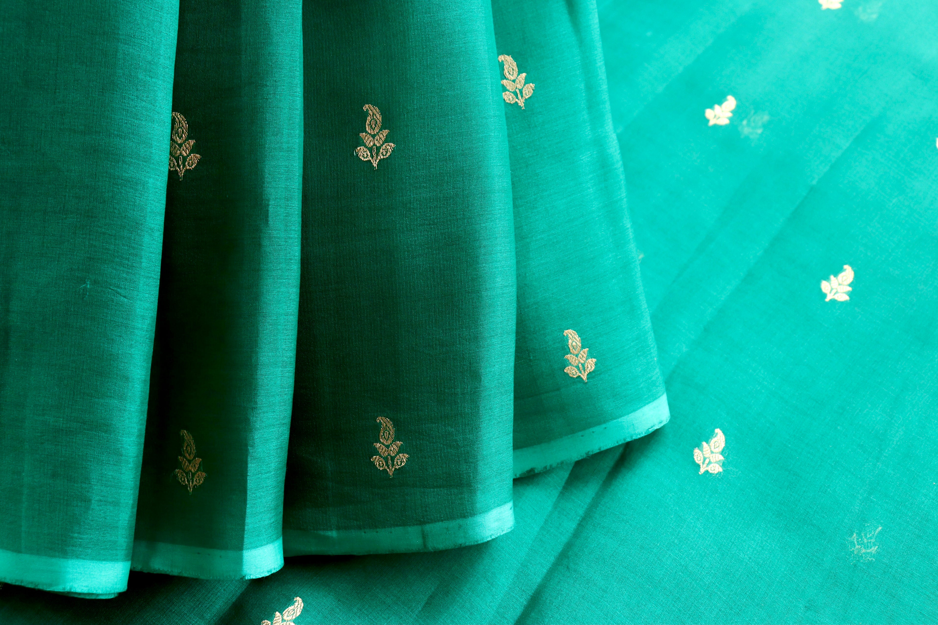 Rama Green Virsa Handwoven Banarasi Kora Silk Saree