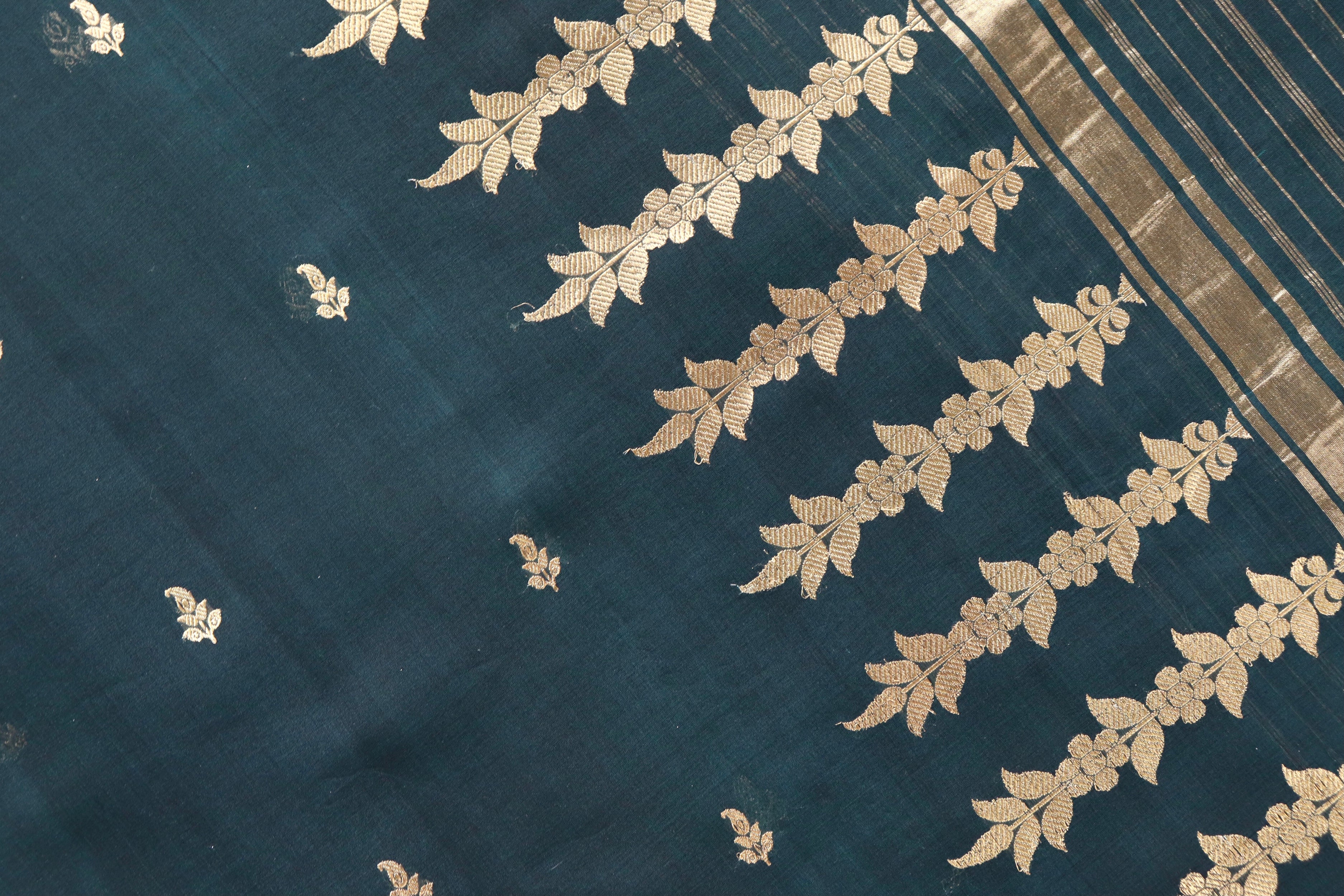 Deep Green Virsa Handwoven Banarasi Kora Silk Saree