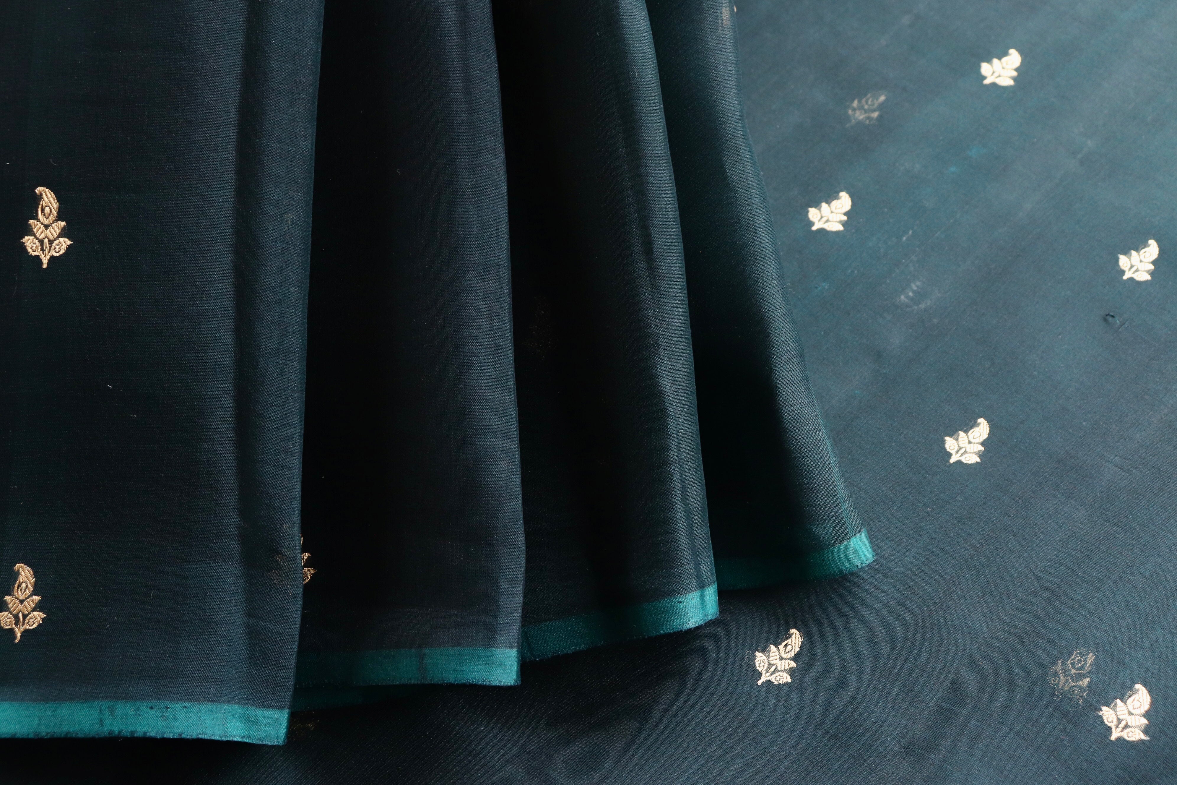 Deep Green Virsa Handwoven Banarasi Kora Silk Saree