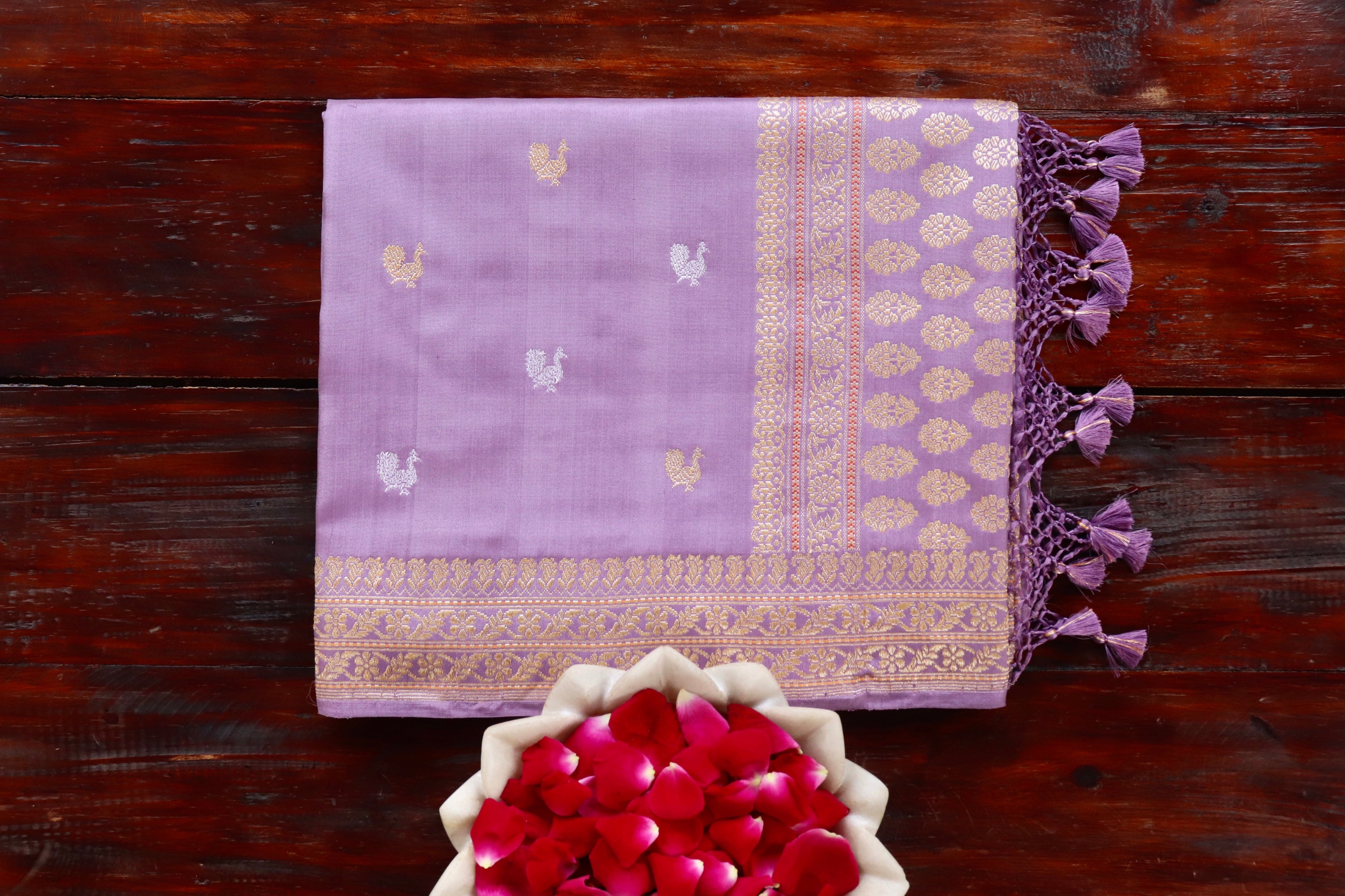 Lilac Peacock Motif Pure Silk Handloom Banarasi Saree