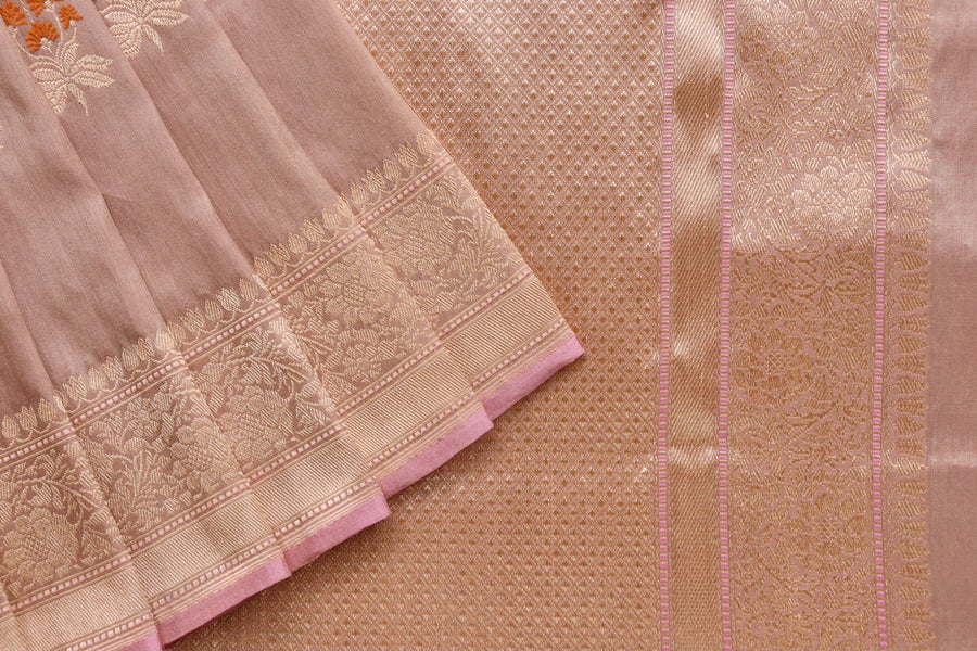 Gold Tissue Meenadar Kadhua Banarasi Handwoven Silk Sarees