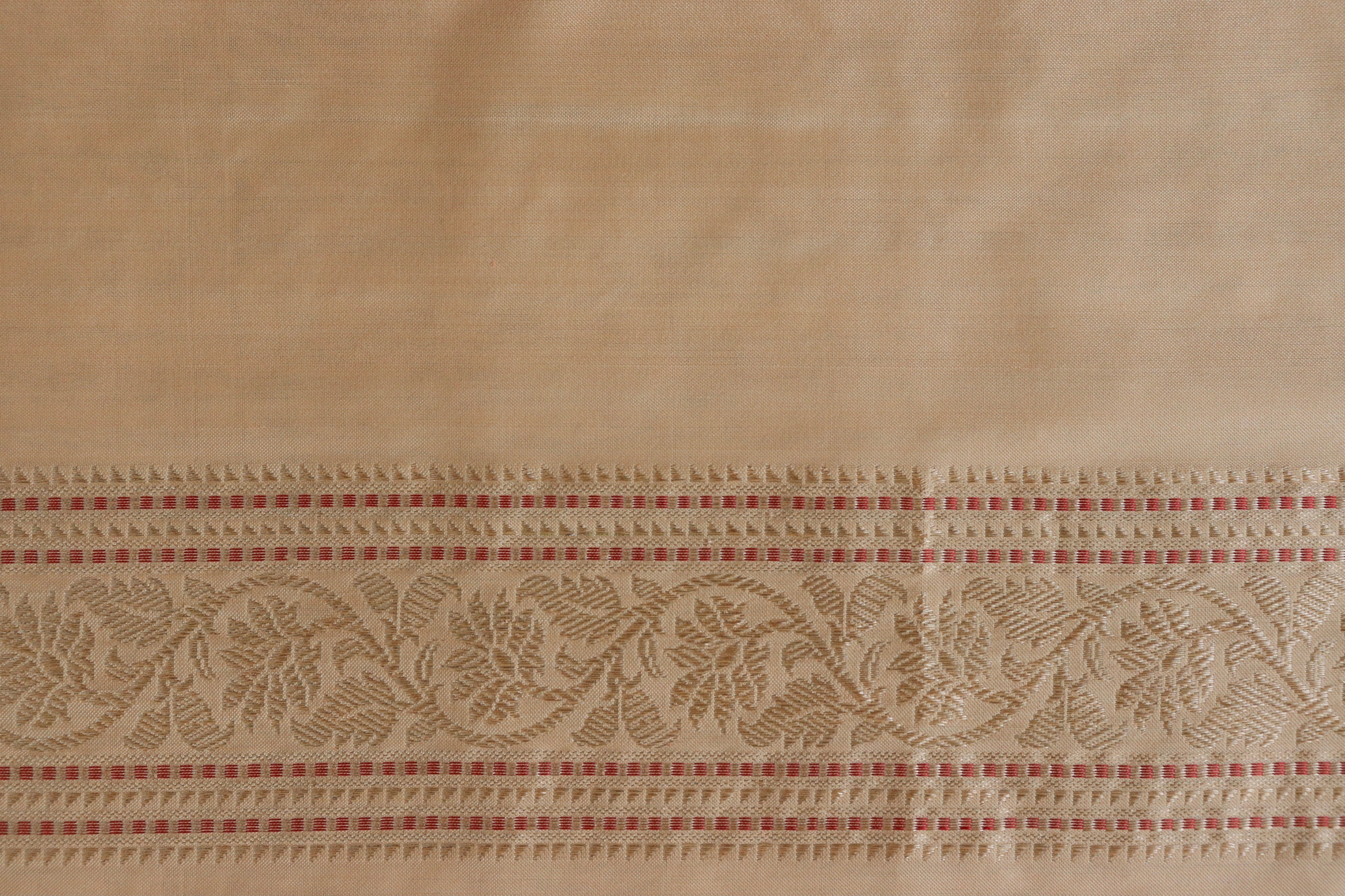 Light Peach Kadhua Motif Pure Silk Handloom Banarasi Saree