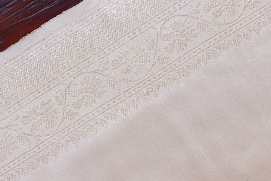 Cream Guldasta Motif Pure Katan Silk Handloom Saree