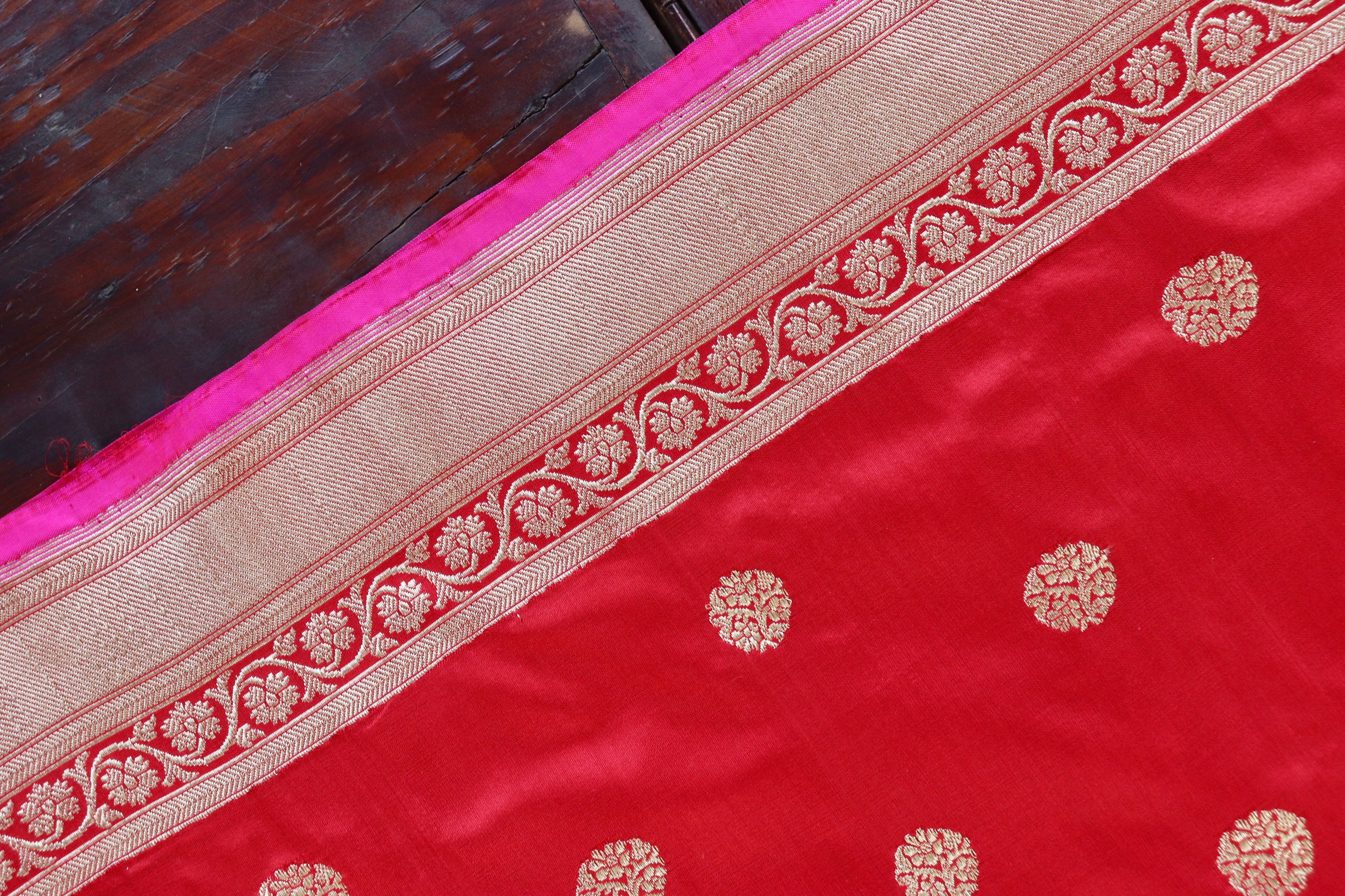 Red Ginnie Motif Pure Silk Handloom Banarasi Saree