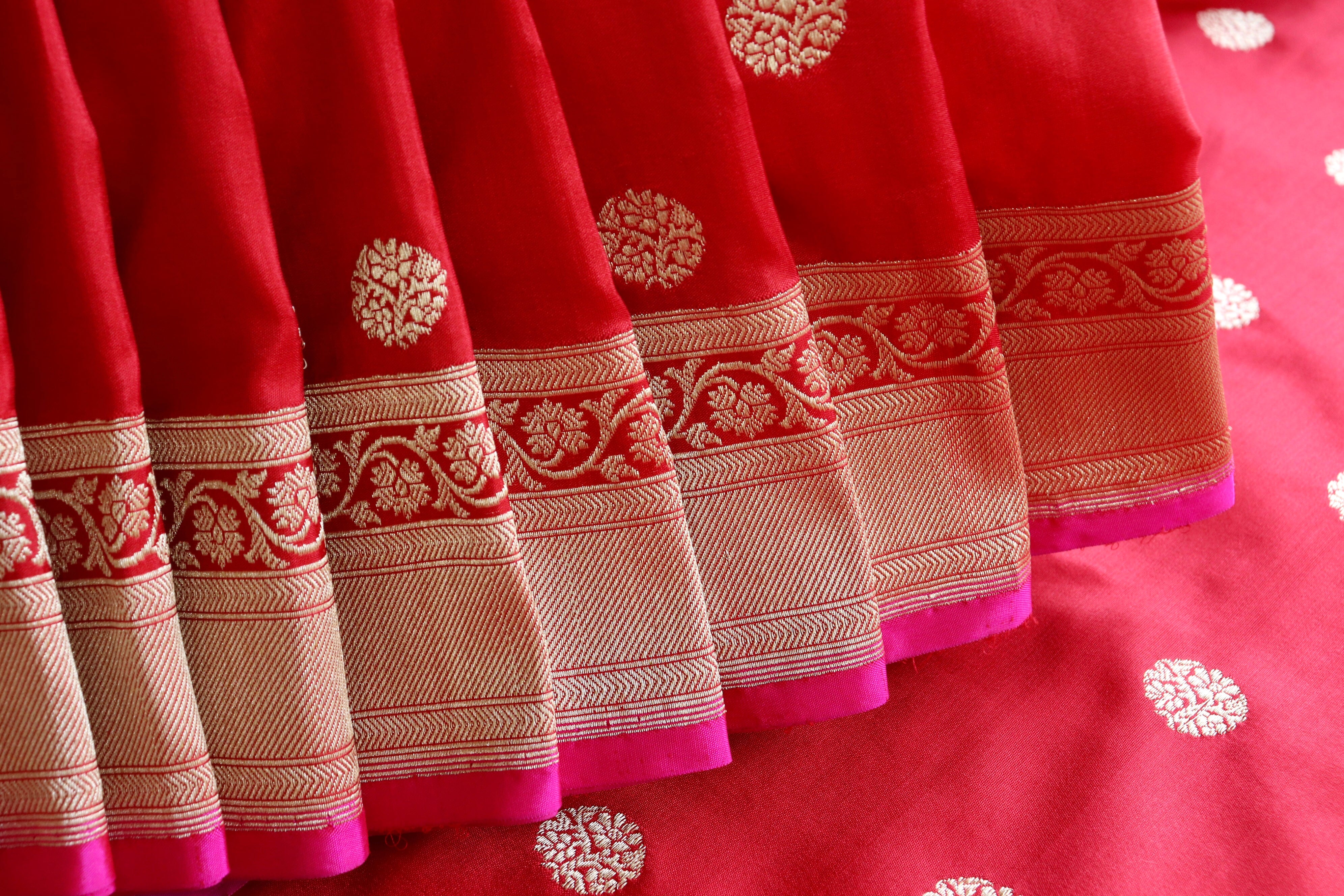 Red Ginnie Motif Pure Silk Handloom Banarasi Saree