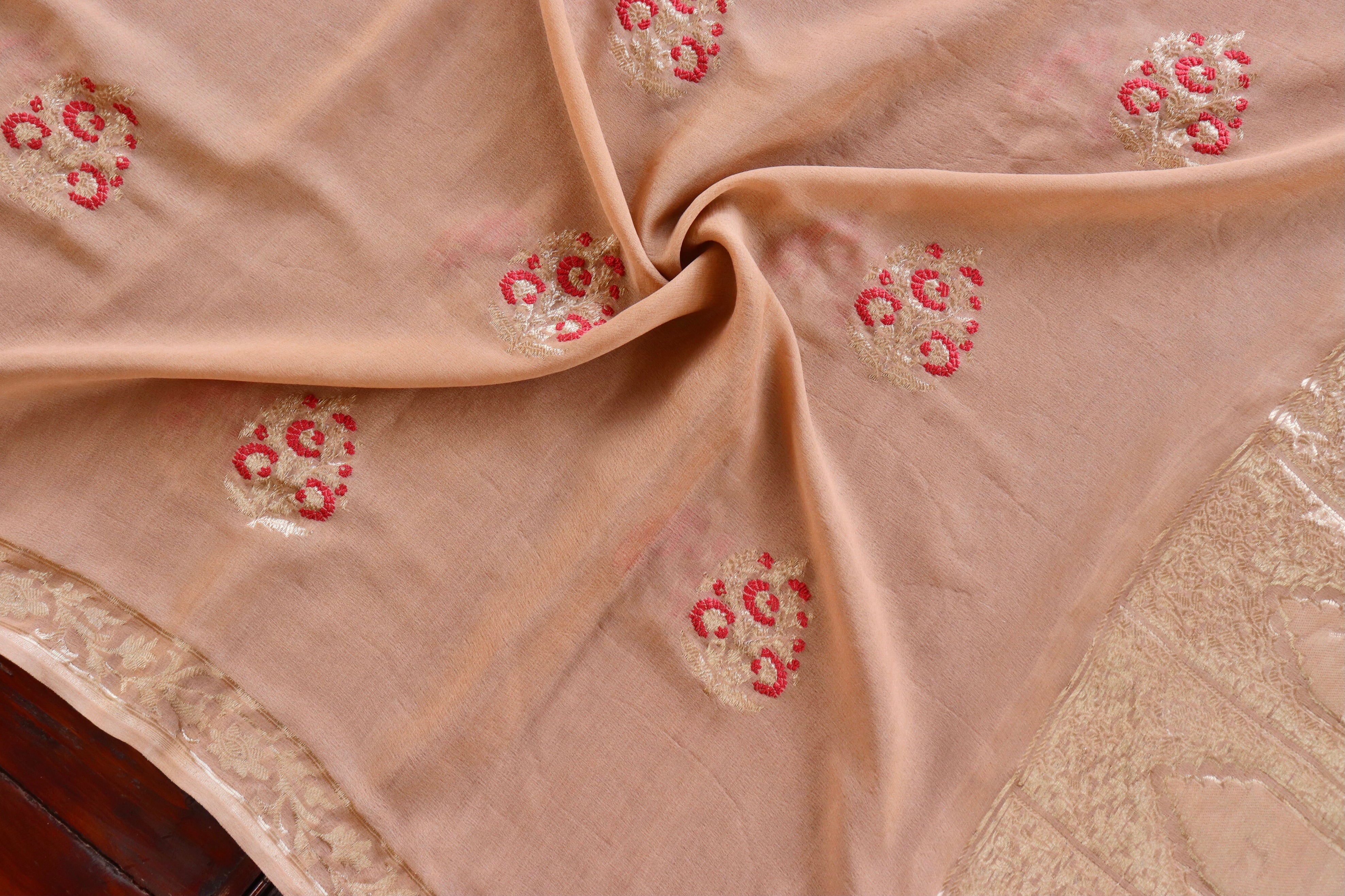 Sandalwood Kadhua Meenadar Georgette Silk Handloom Dupatta