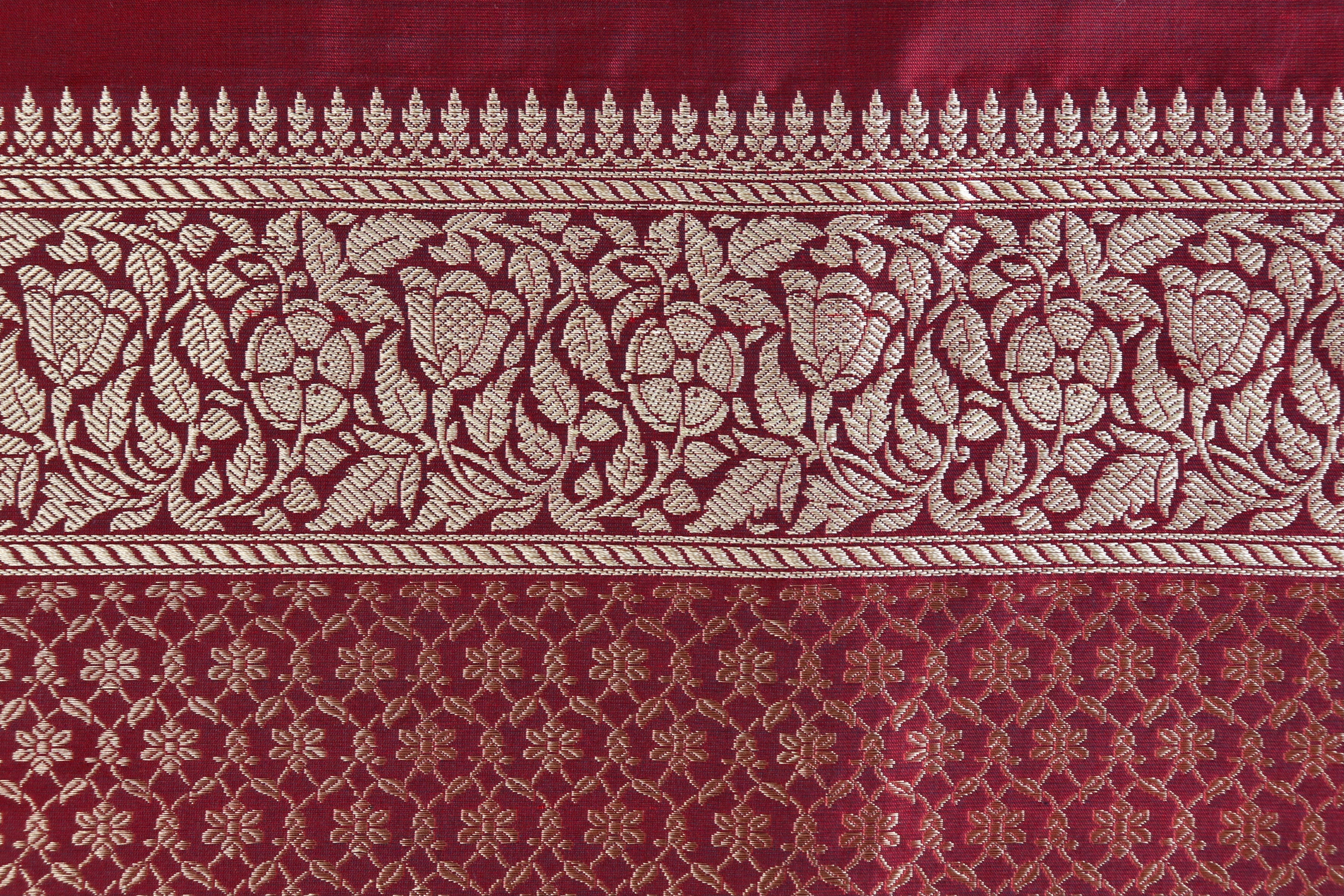 Maroon Parizaat Motif Pure Silk Handloom Banarasi Saree