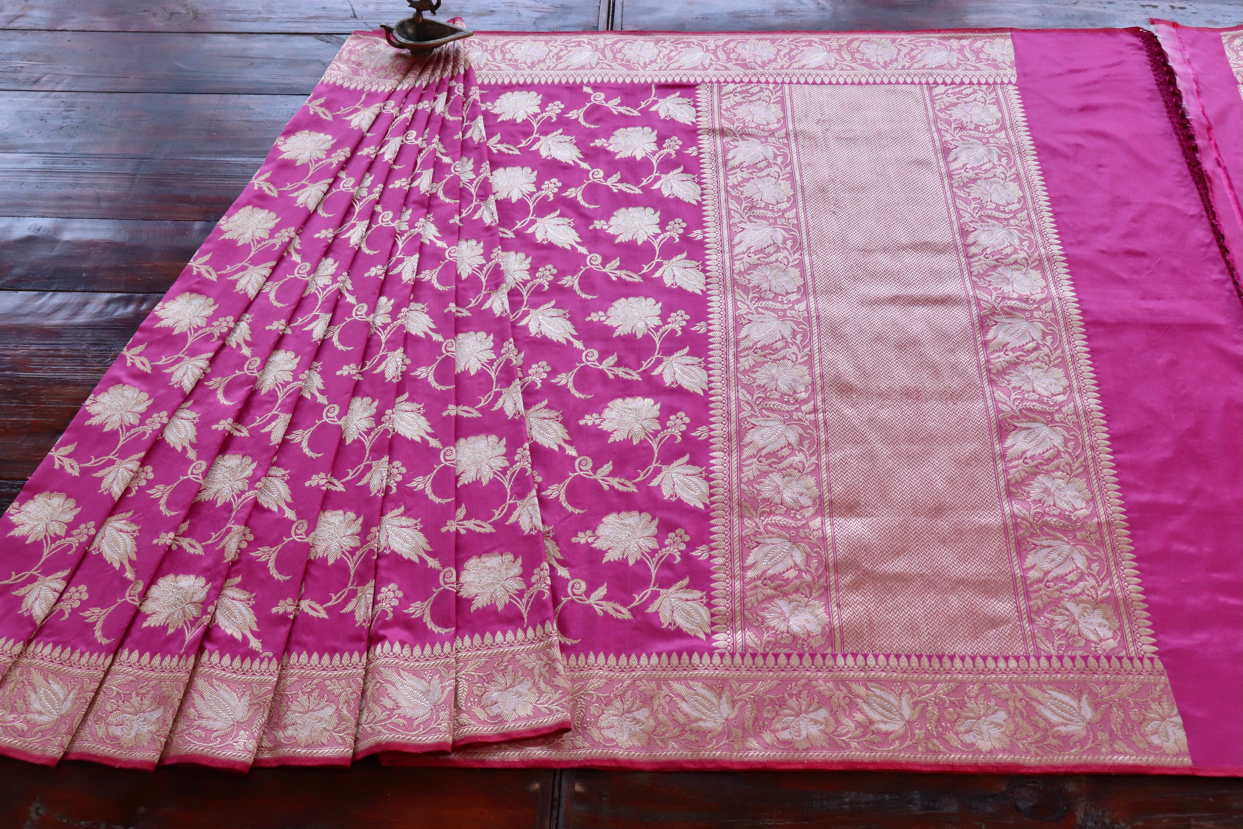 Pink Chinar Jangla Pure Silk Handloom Banarasi Saree