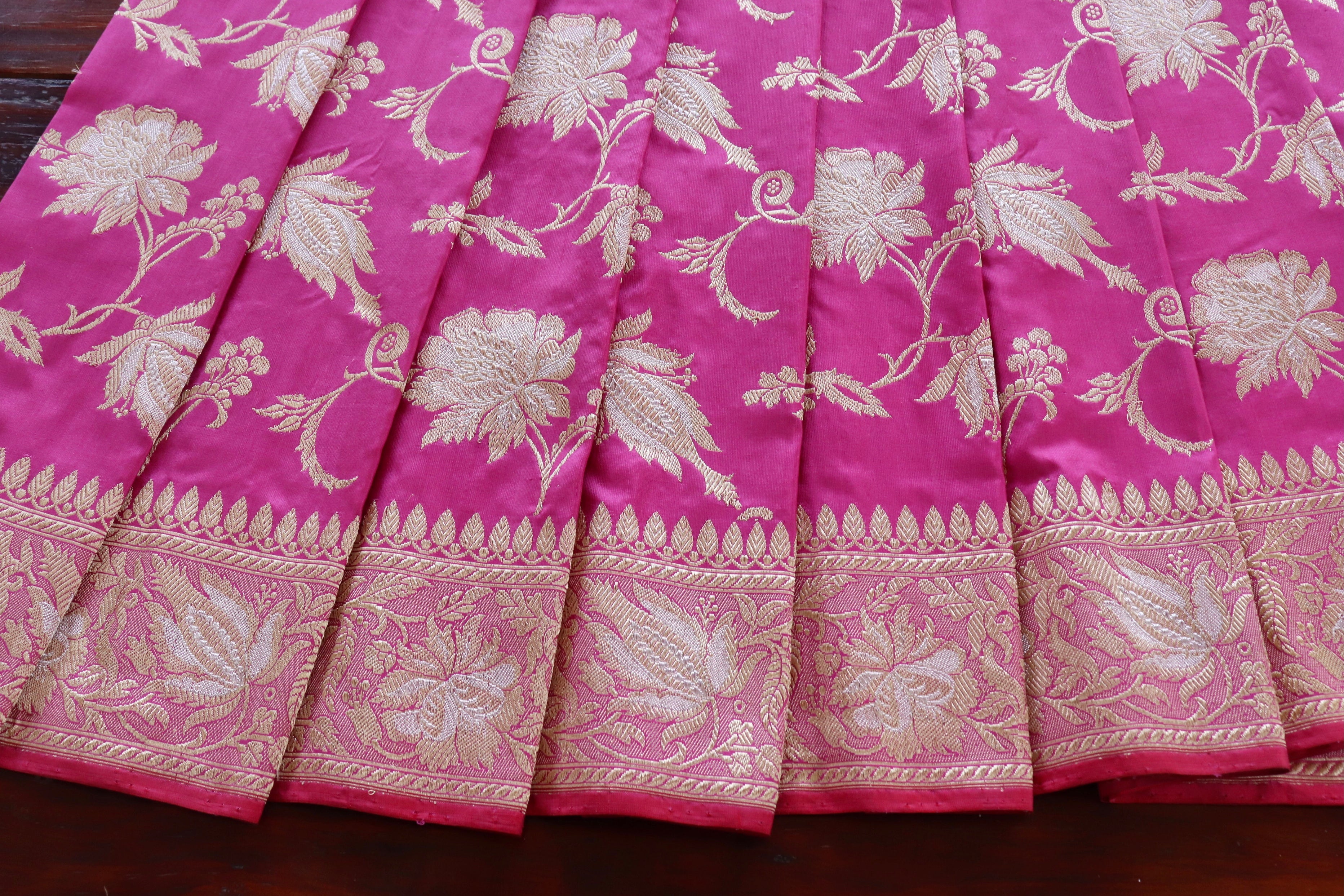 Pink Chinar Jangla Pure Silk Handloom Banarasi Saree