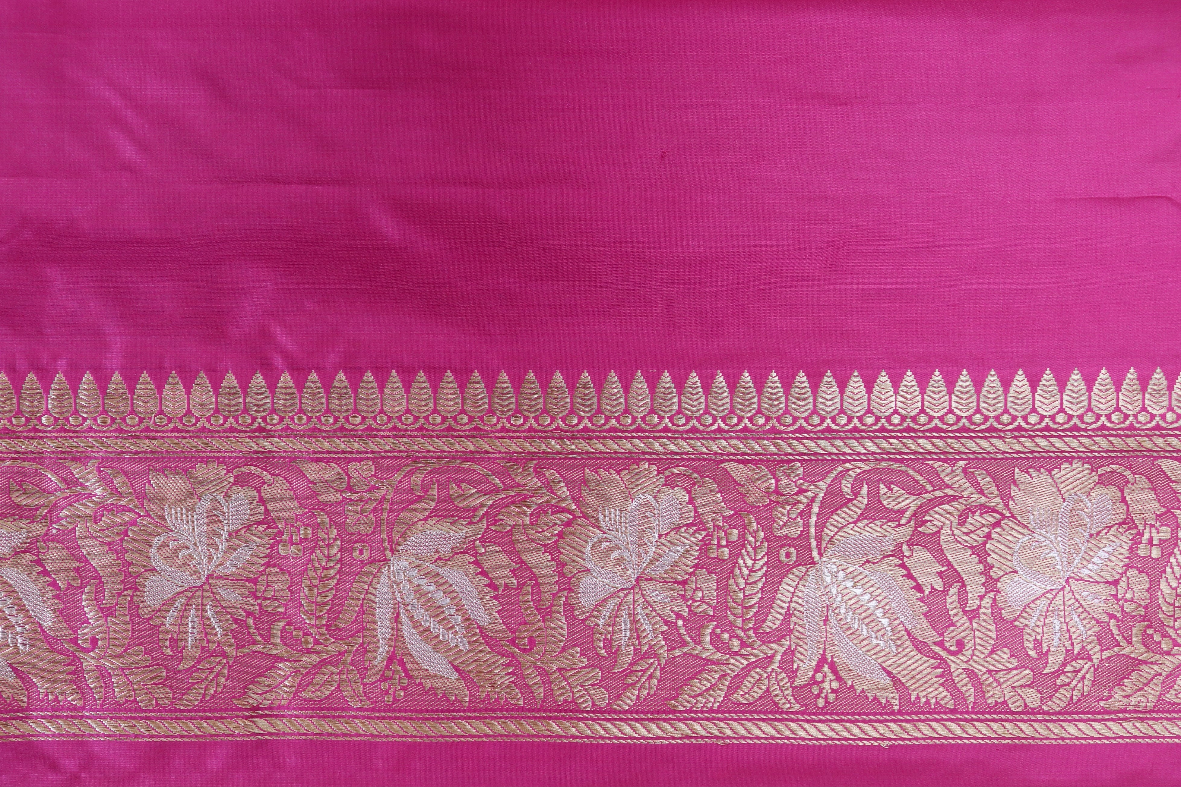 Pink Chinar Jangla Pure Silk Handloom Banarasi Saree
