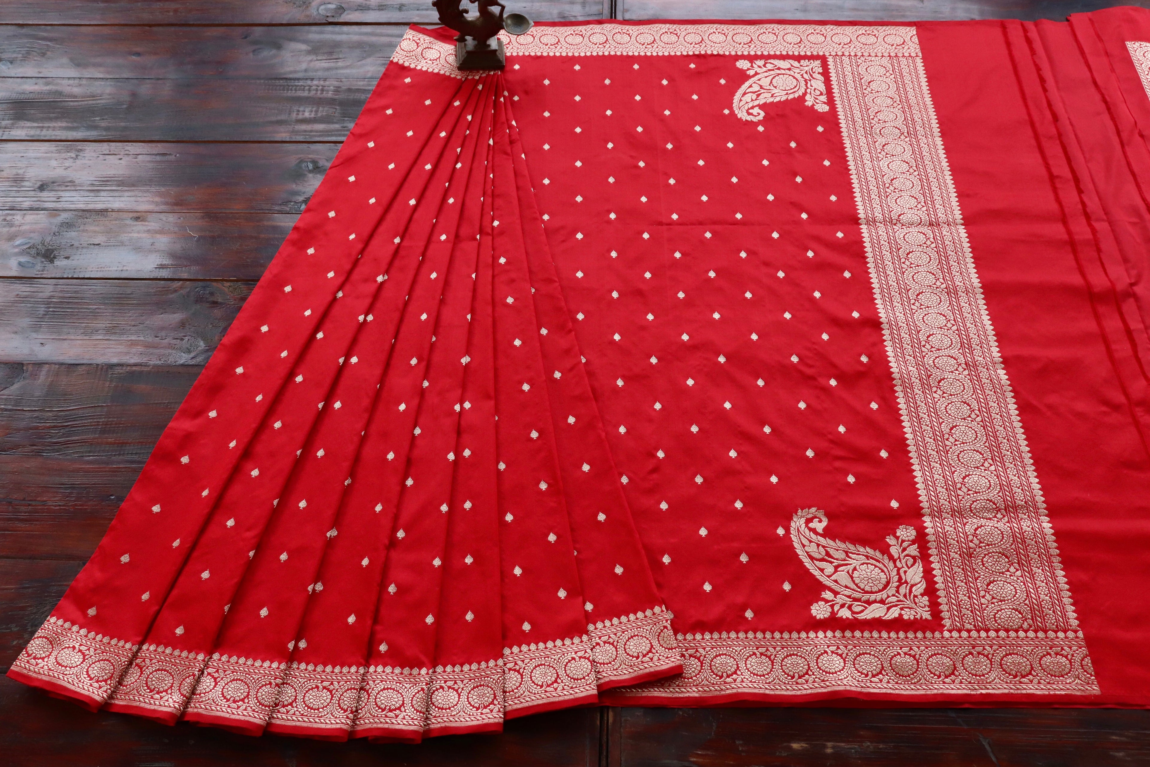 Red Kadhua Motif Pure Silk Handloom Banarasi Saree