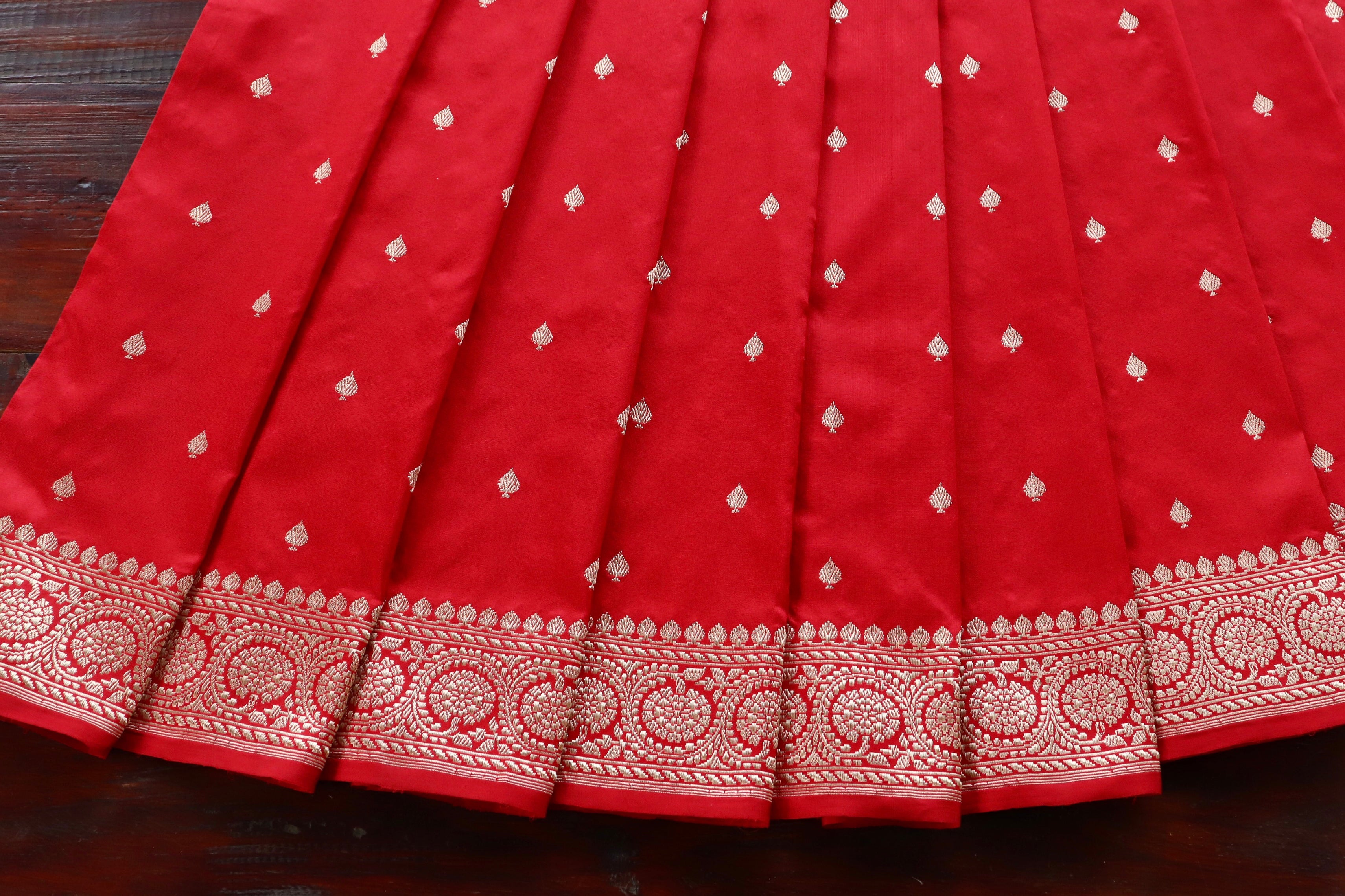 Red Kadhua Motif Pure Silk Handloom Banarasi Saree