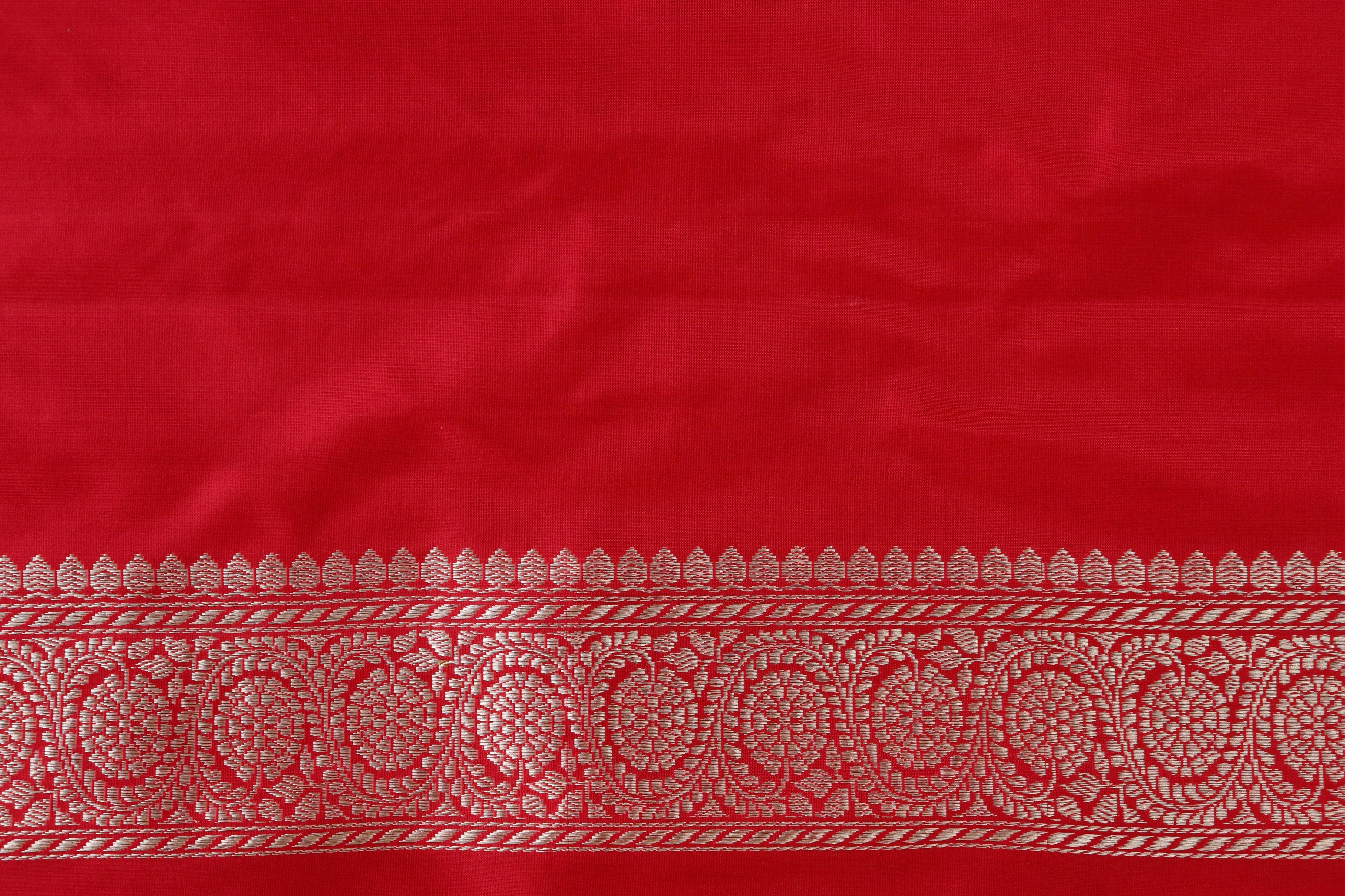 Red Kadhua Motif Pure Silk Handloom Banarasi Saree