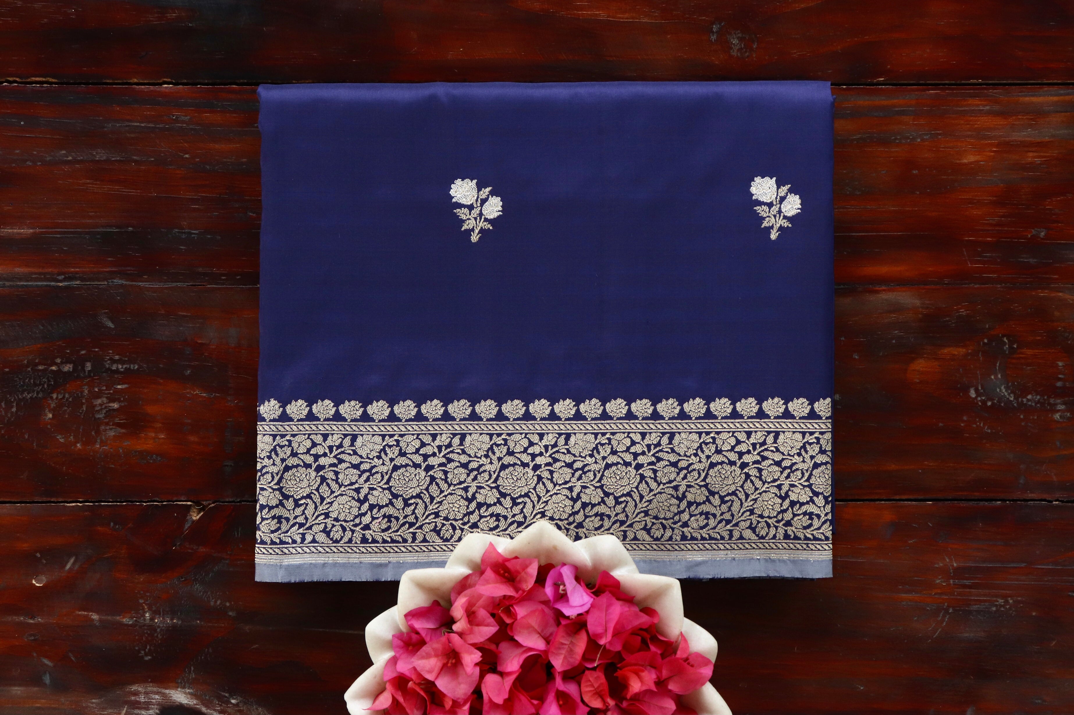 Navy Kadhua Motif Pure Silk Handloom Banarasi Saree