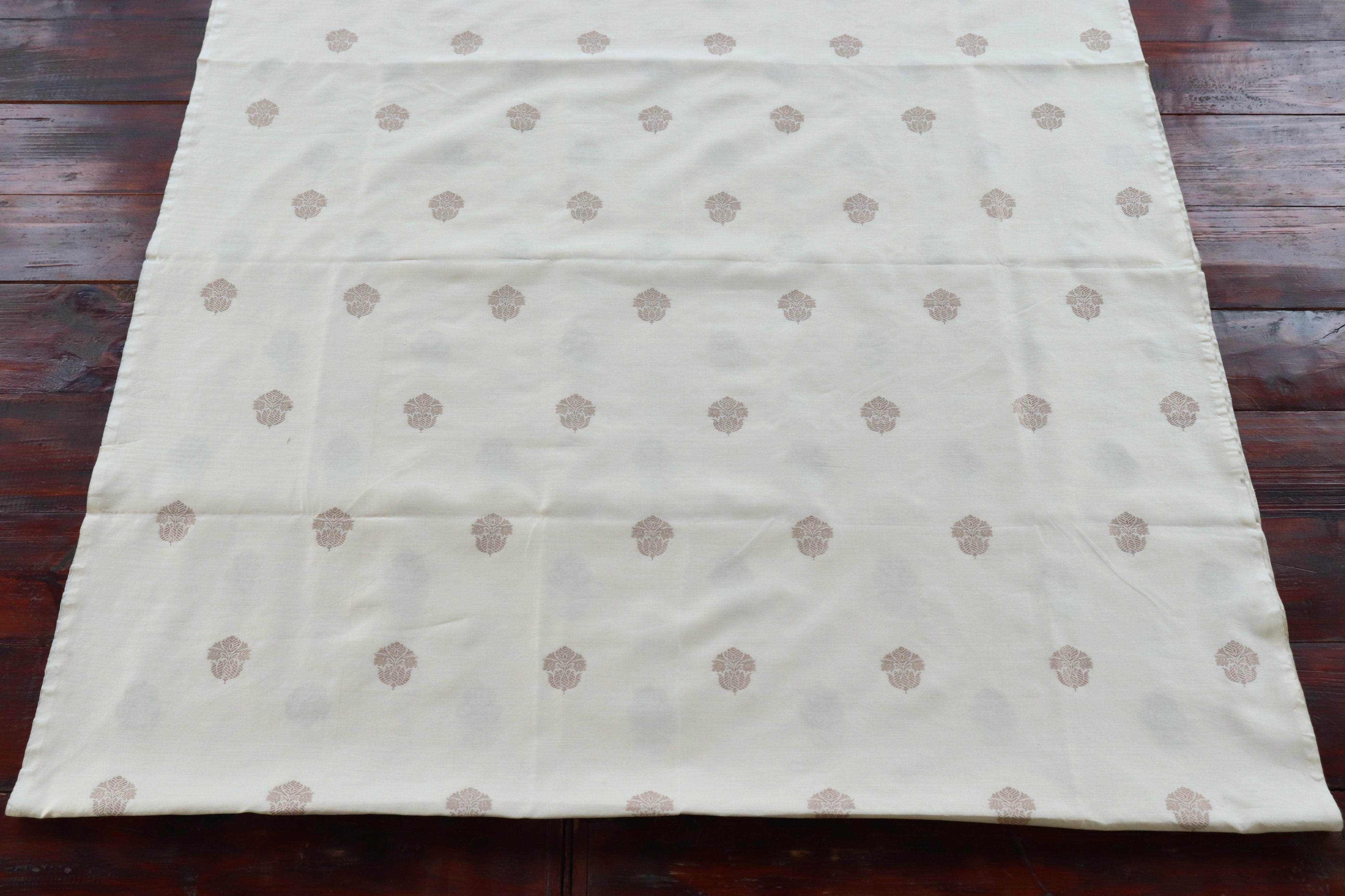 White Floral Motif Silk By Cotton Handloom Fabric Thaan