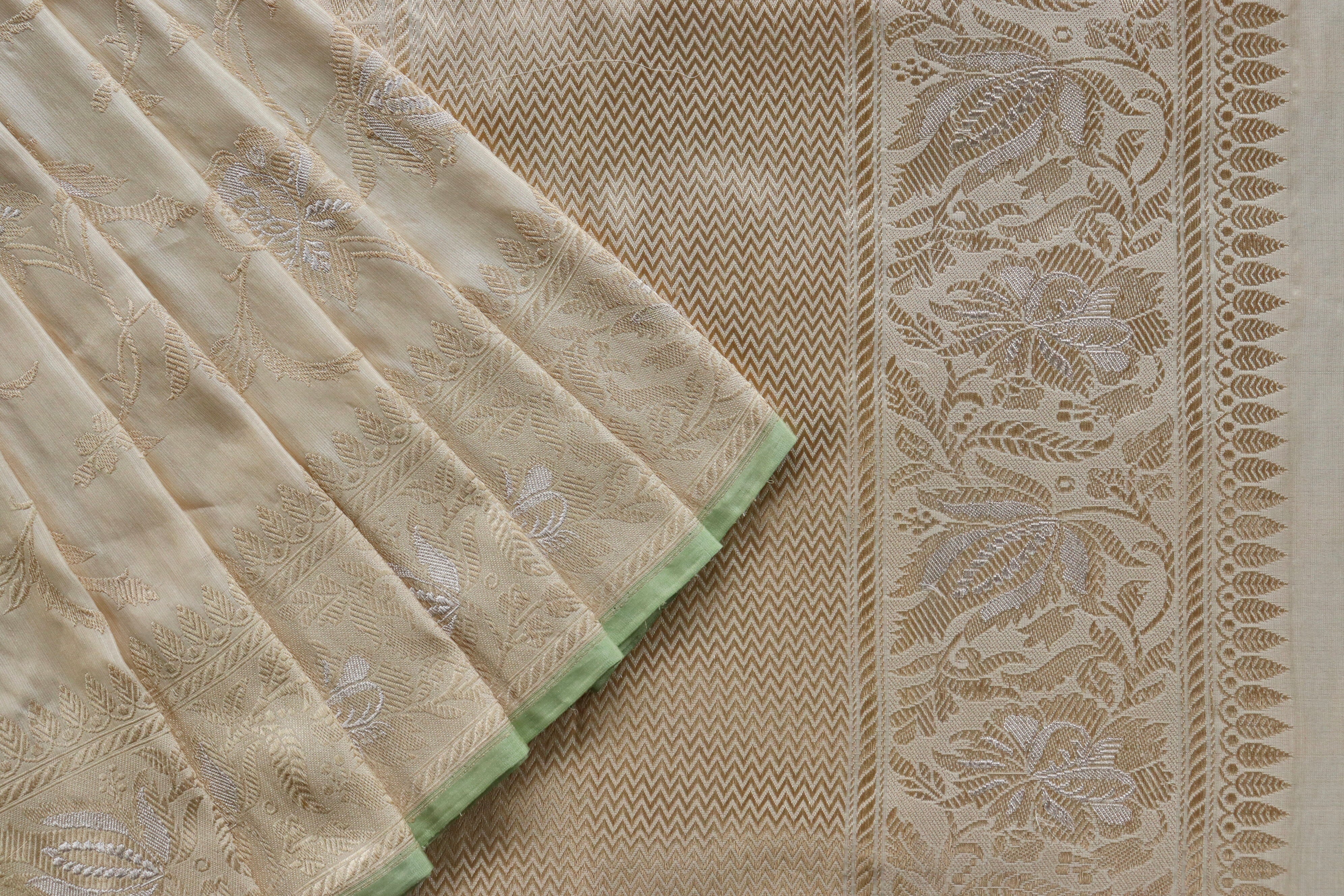 Ivory Chinar Jangla Pure Silk Handloom Banarasi Saree