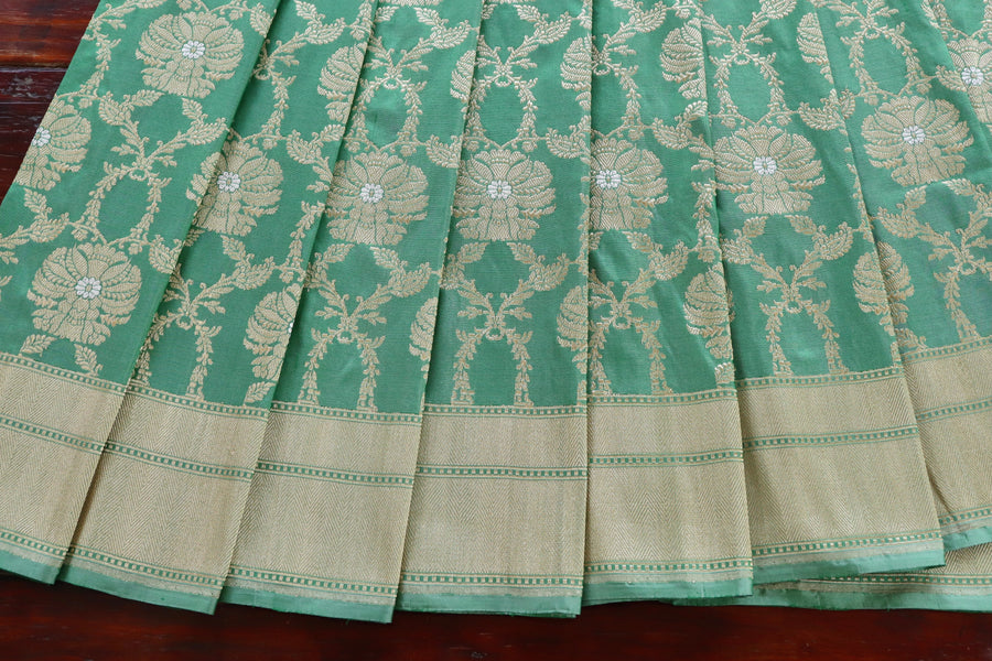 Green Chinar Jangla Pure Silk Handloom Banarasi Saree