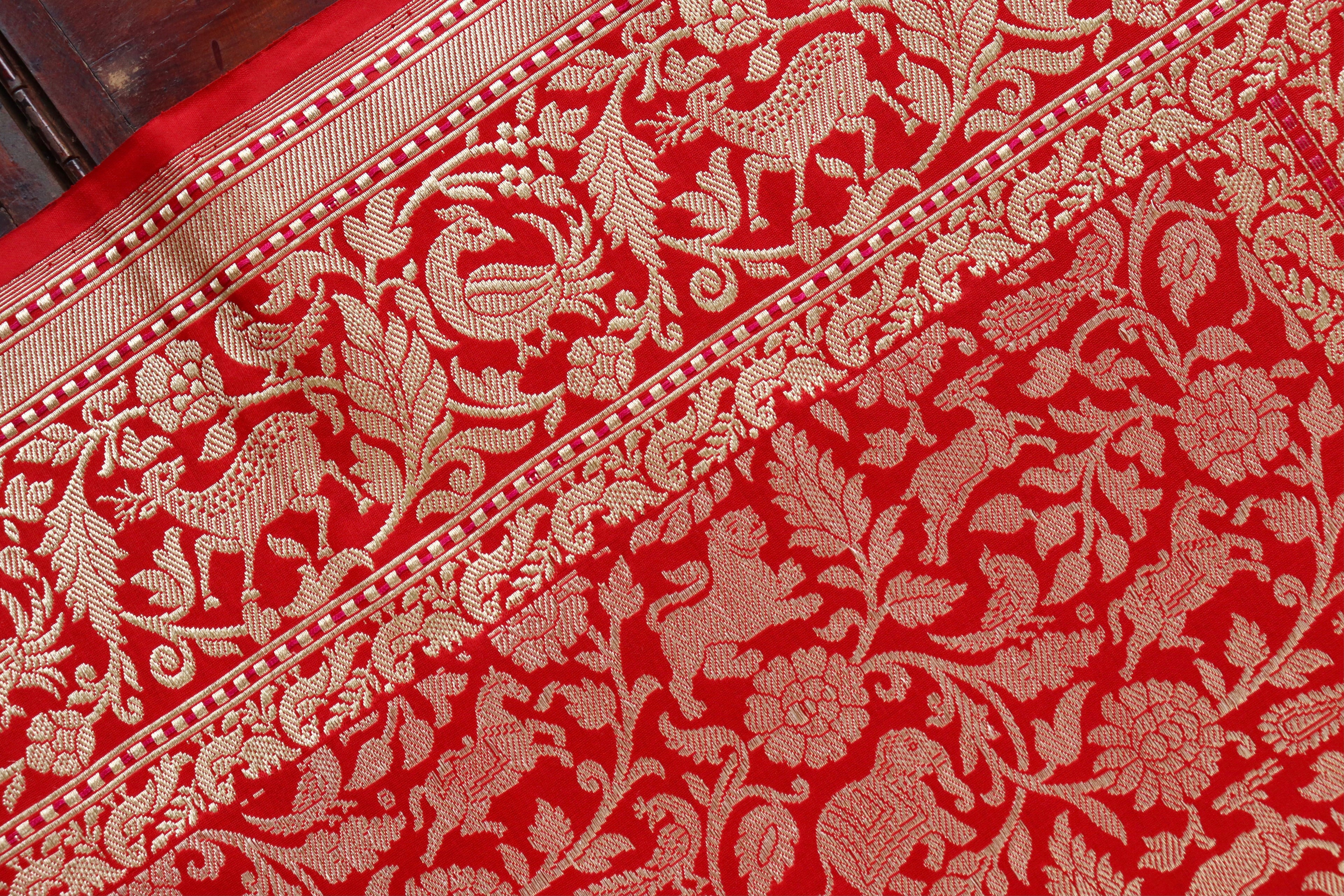 Red Tanchoi Shikargah Pure Silk Handloom Banarasi Saree